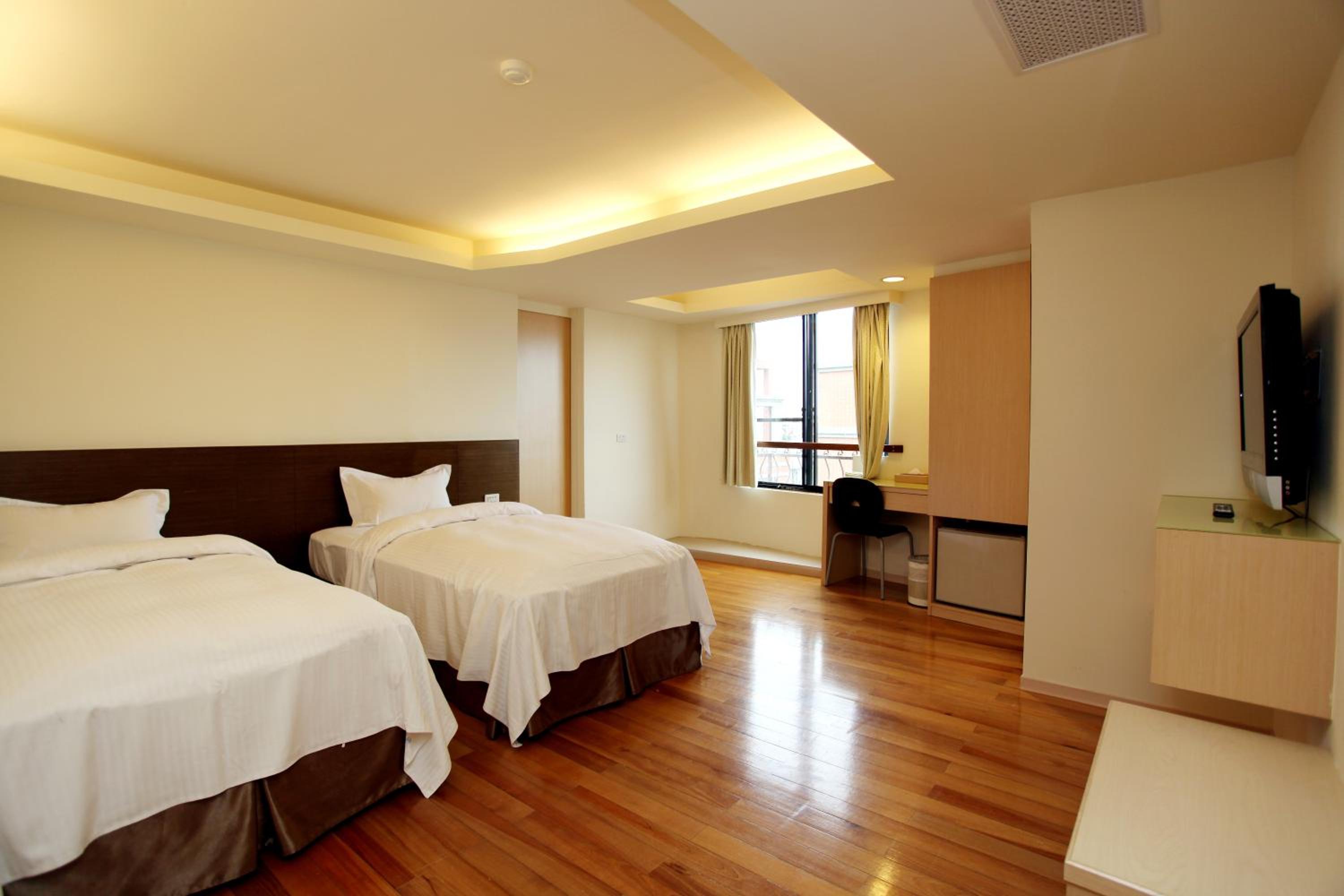 Deluxe Double Room photo 2