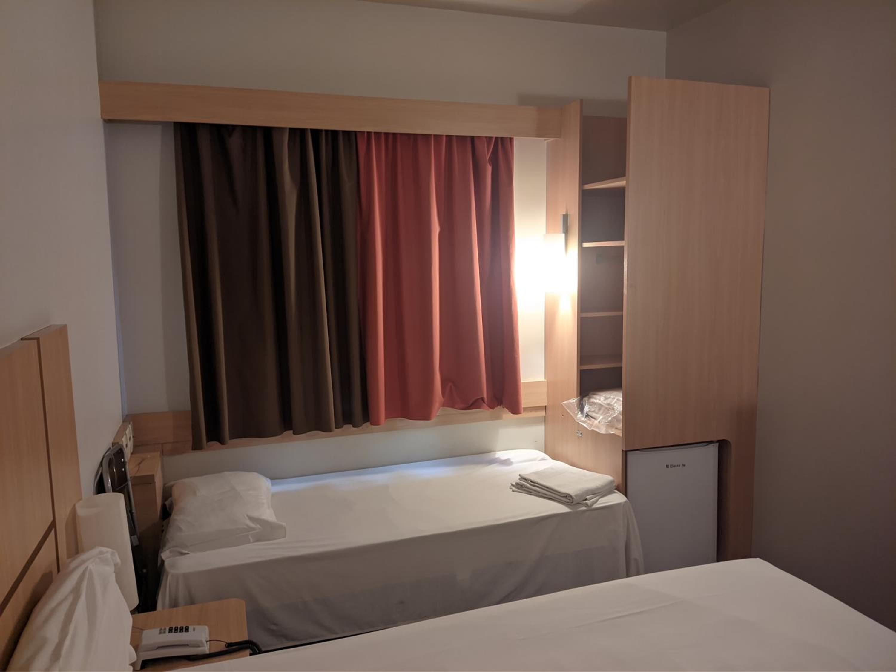 Standard Double Room with Extra Bed photo 2
