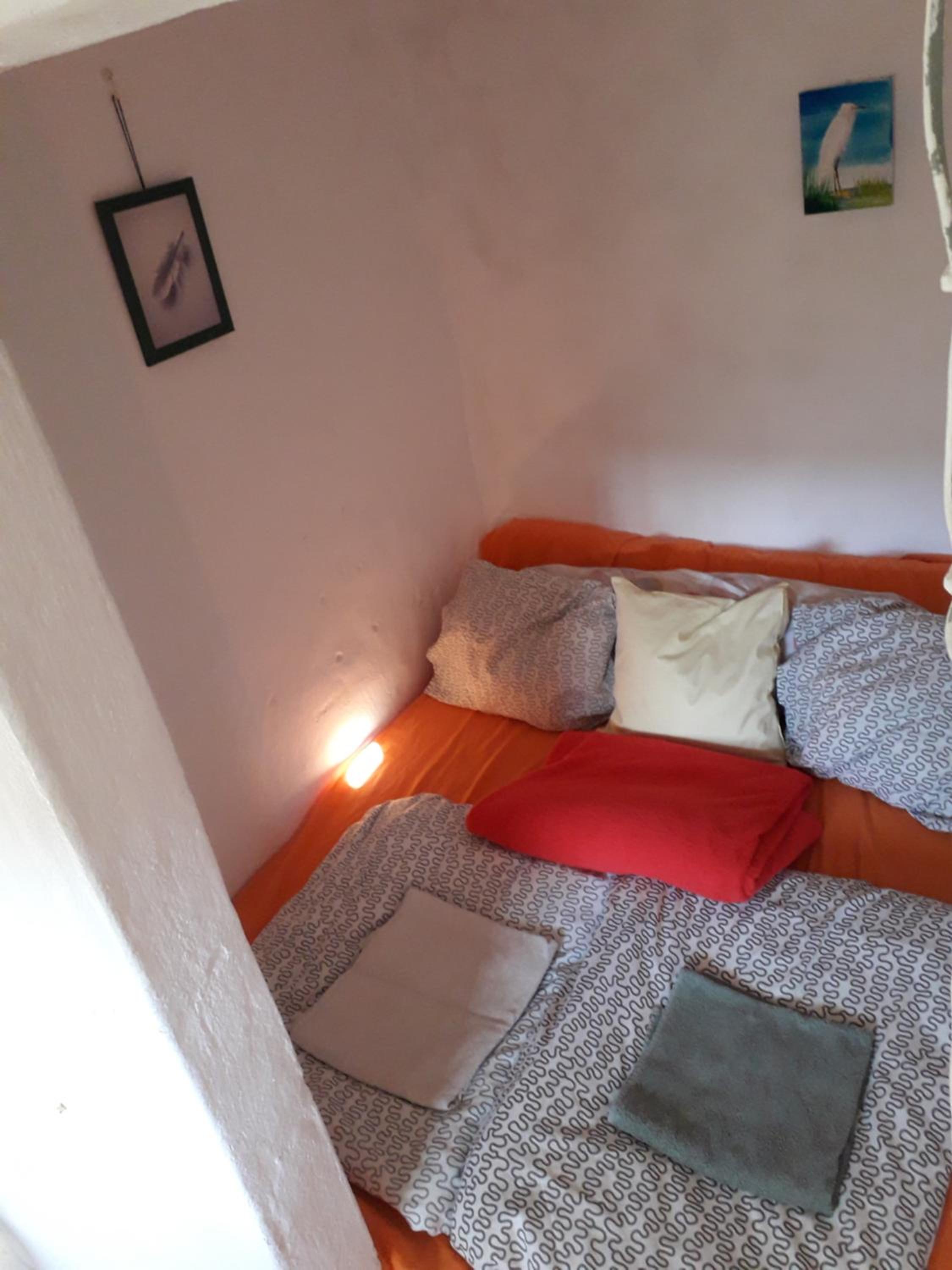 Economy Double Room photo 2
