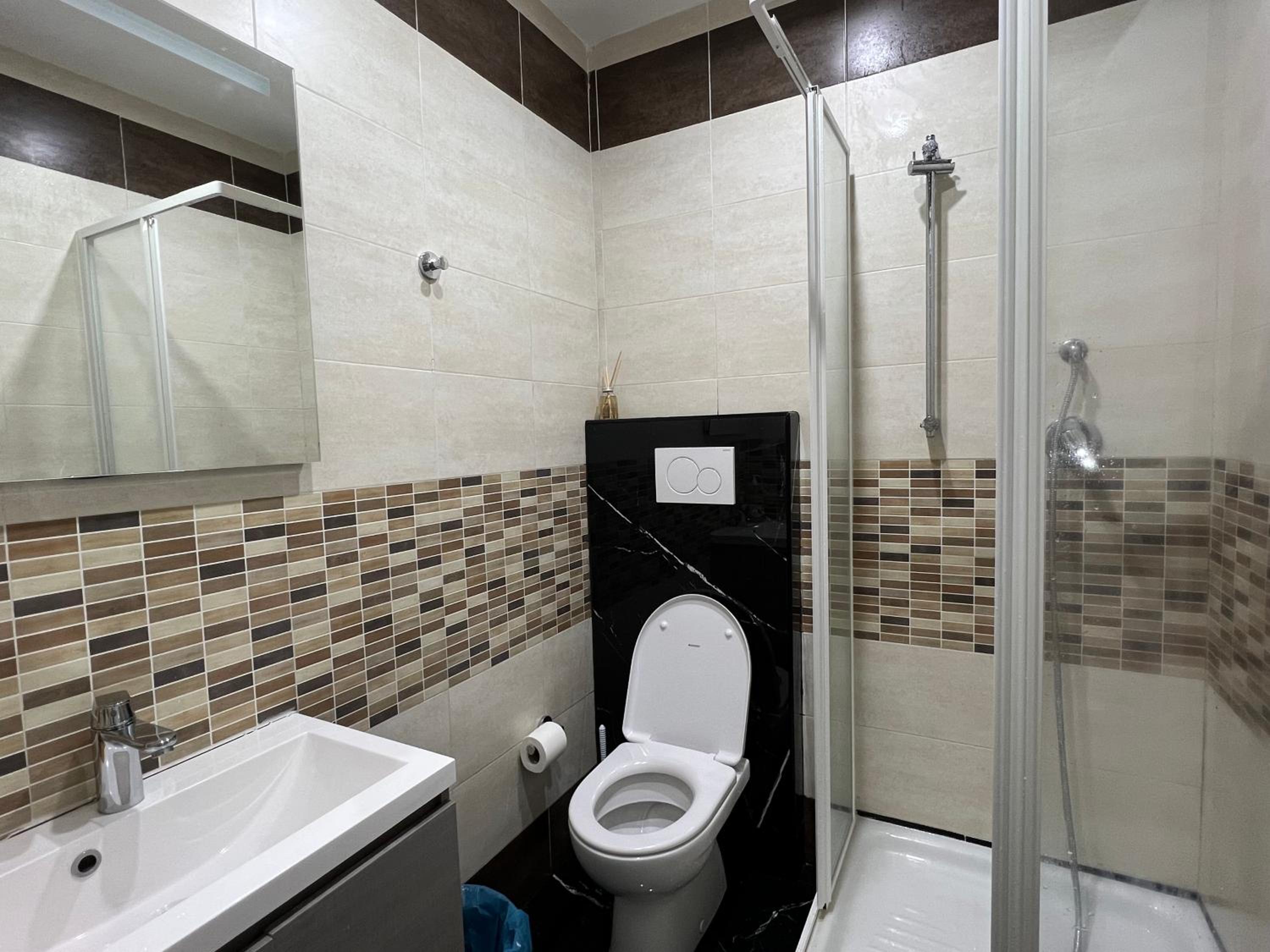 Double Room with Private Bathroom photo 2