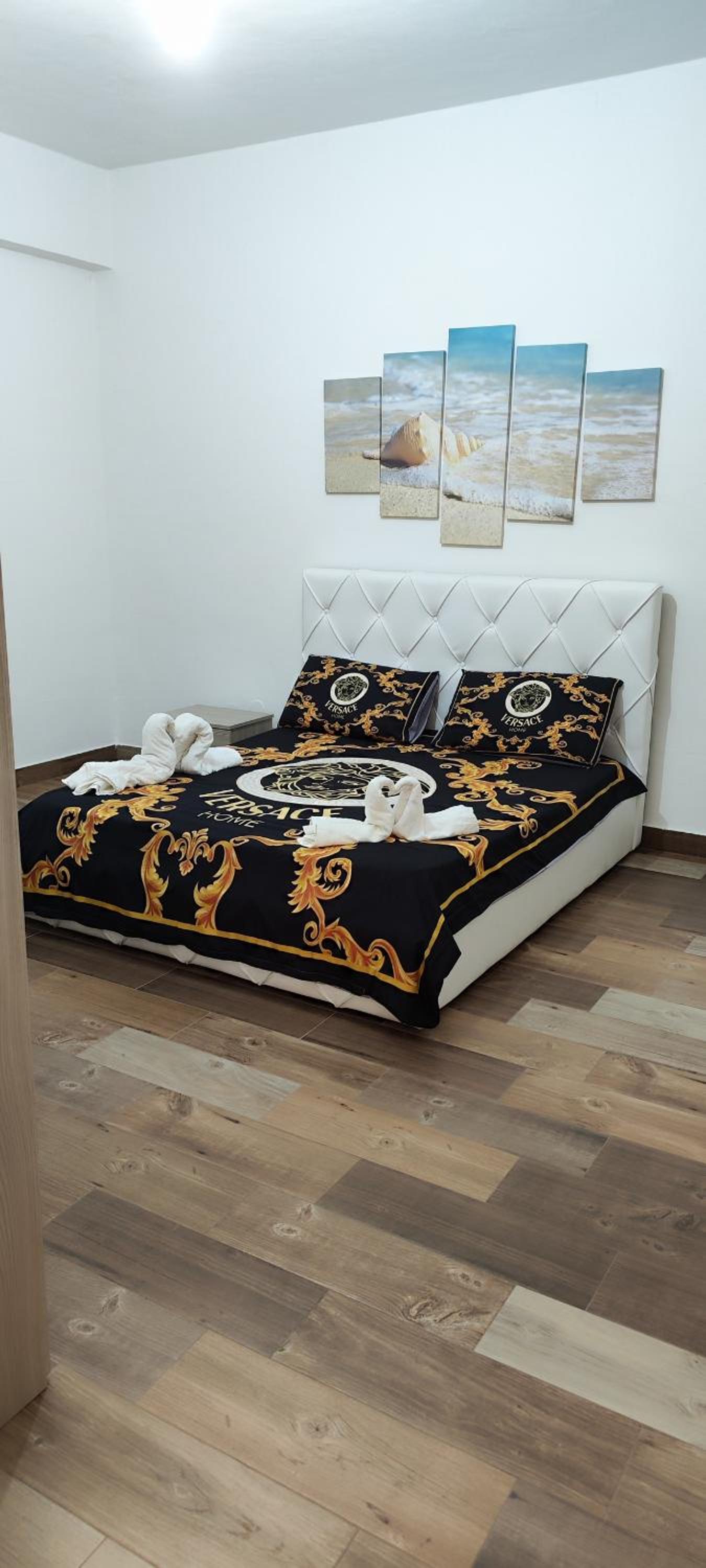 Large Double Room - Photo 45