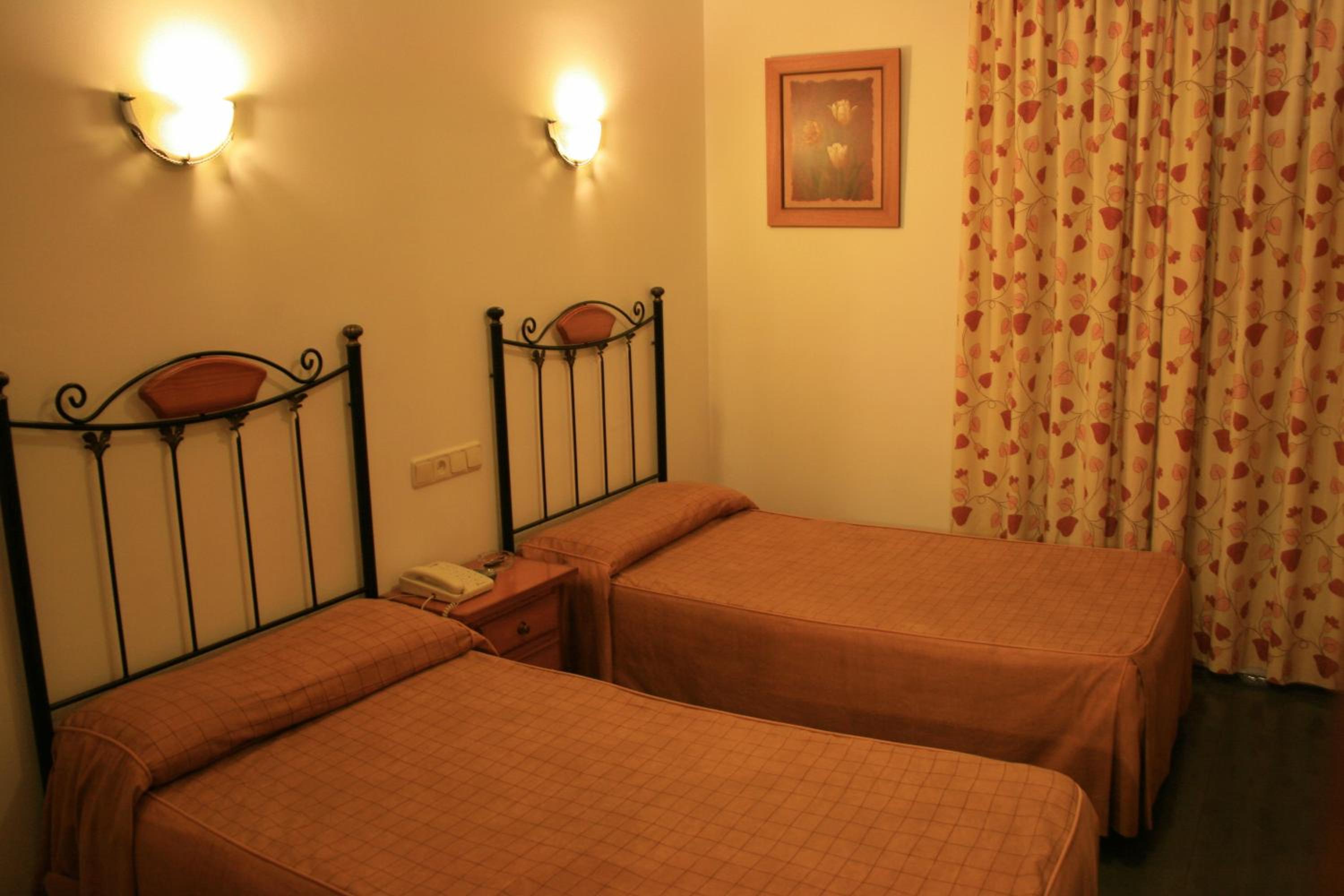 Habitación Doble o con Dos Camas