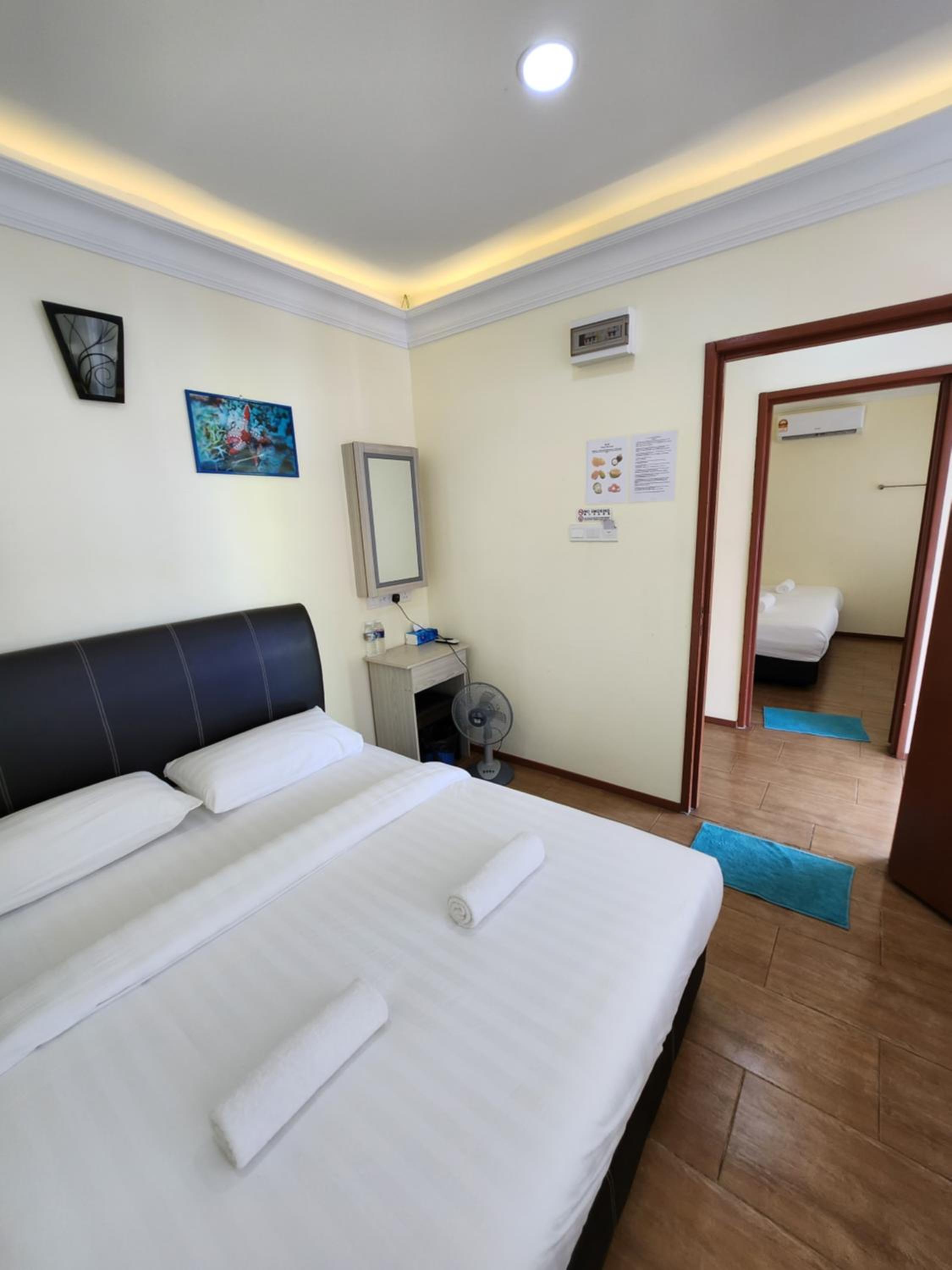 Double Or Twin Room With Shared Bathroom photo 1