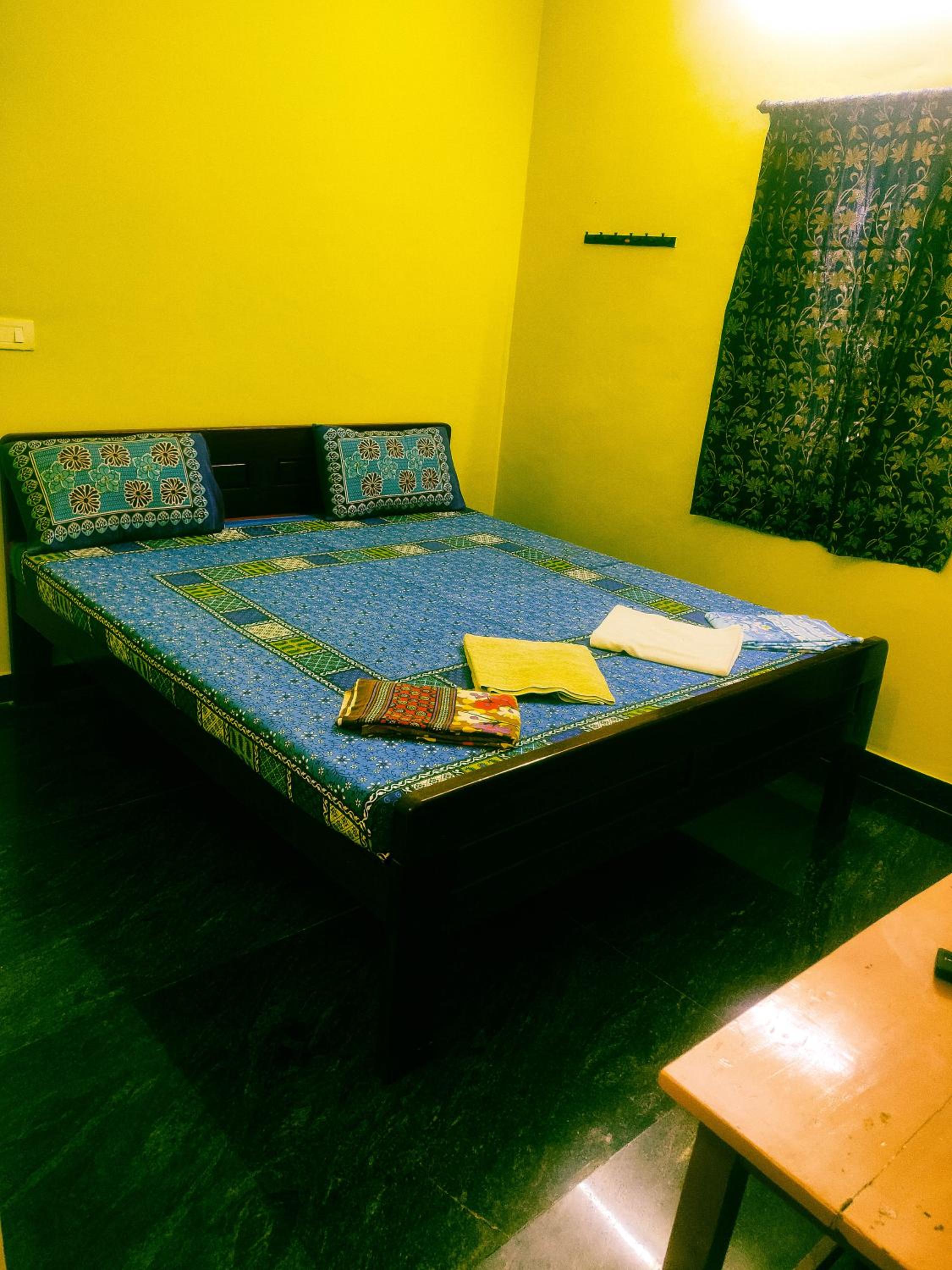 Budget Double Room photo 1