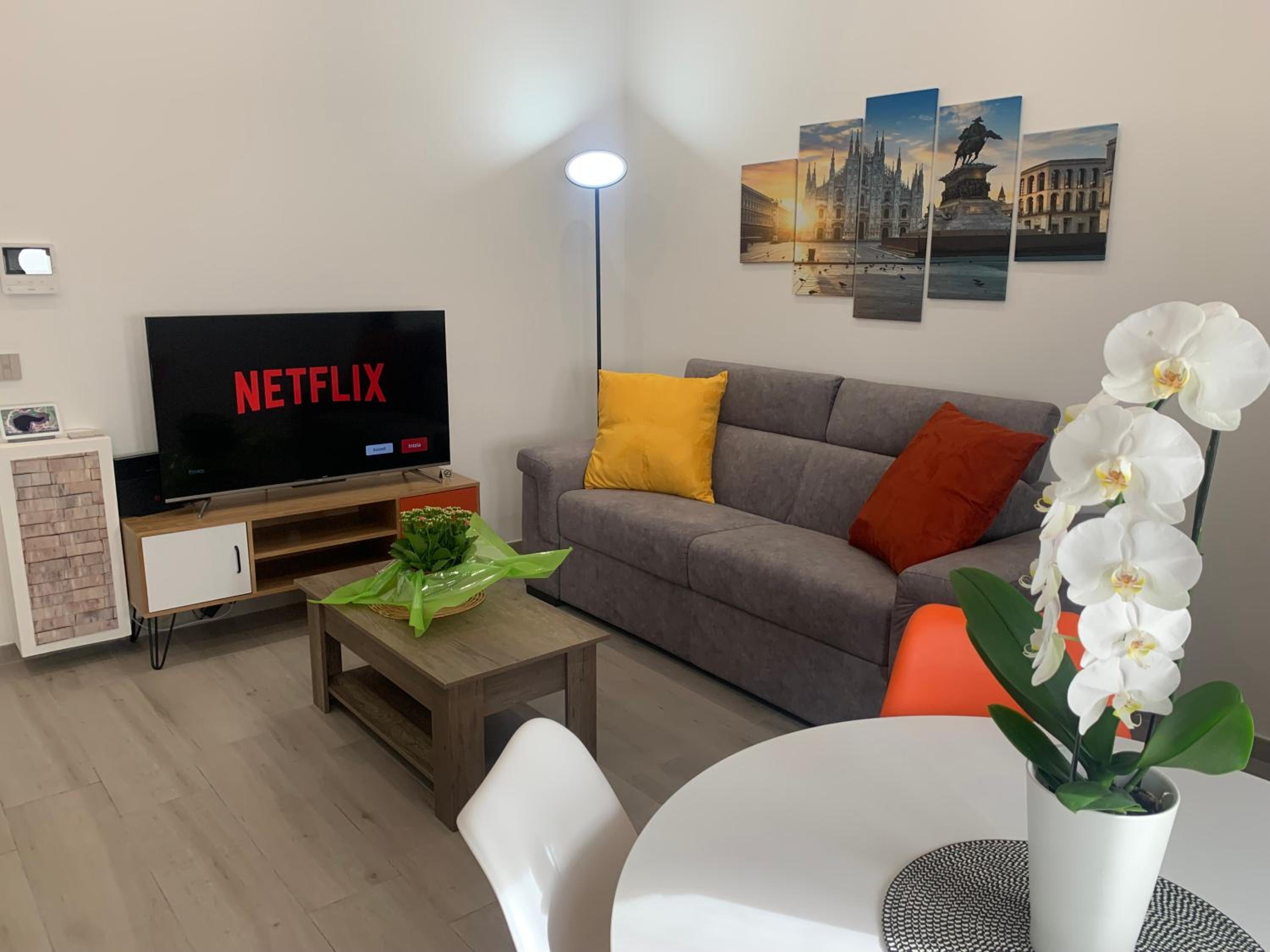 One-Bedroom Apartment