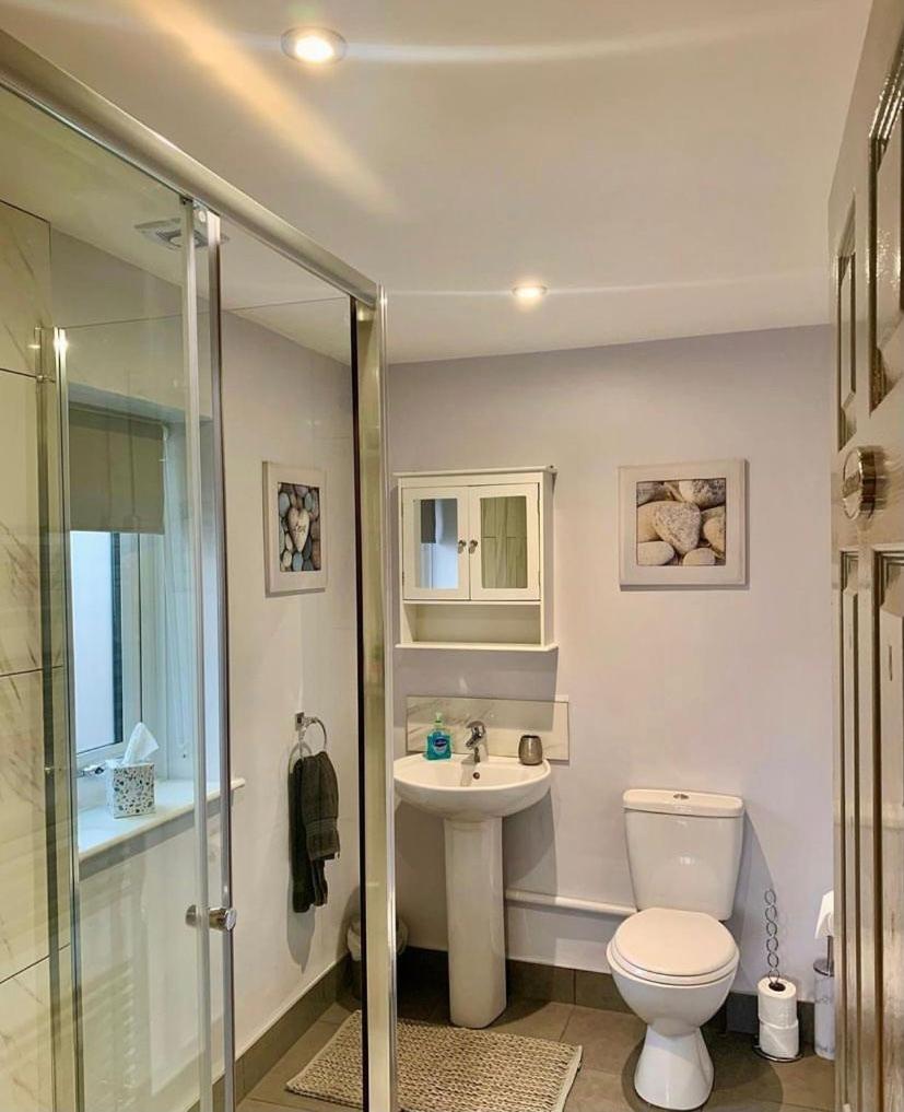 Family Room with Bathroom - Photo 4