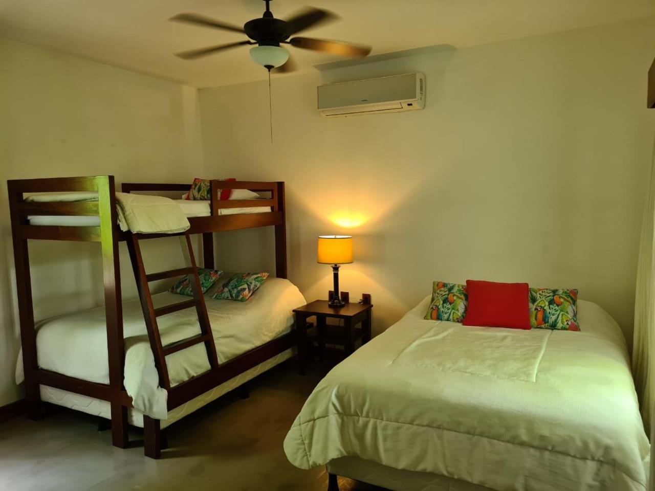 Villa Retreat - Photo 4