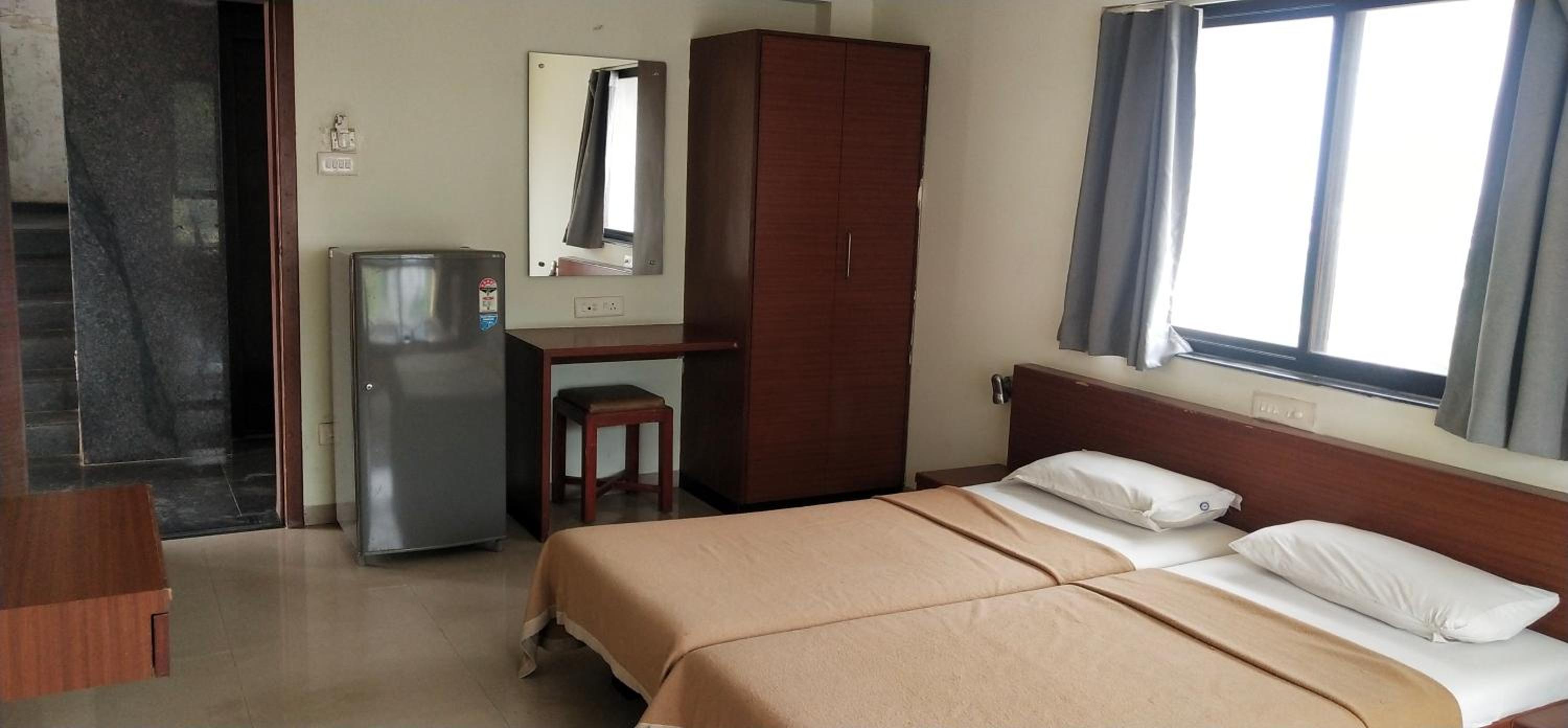 Deluxe Double or Twin Room photo 2