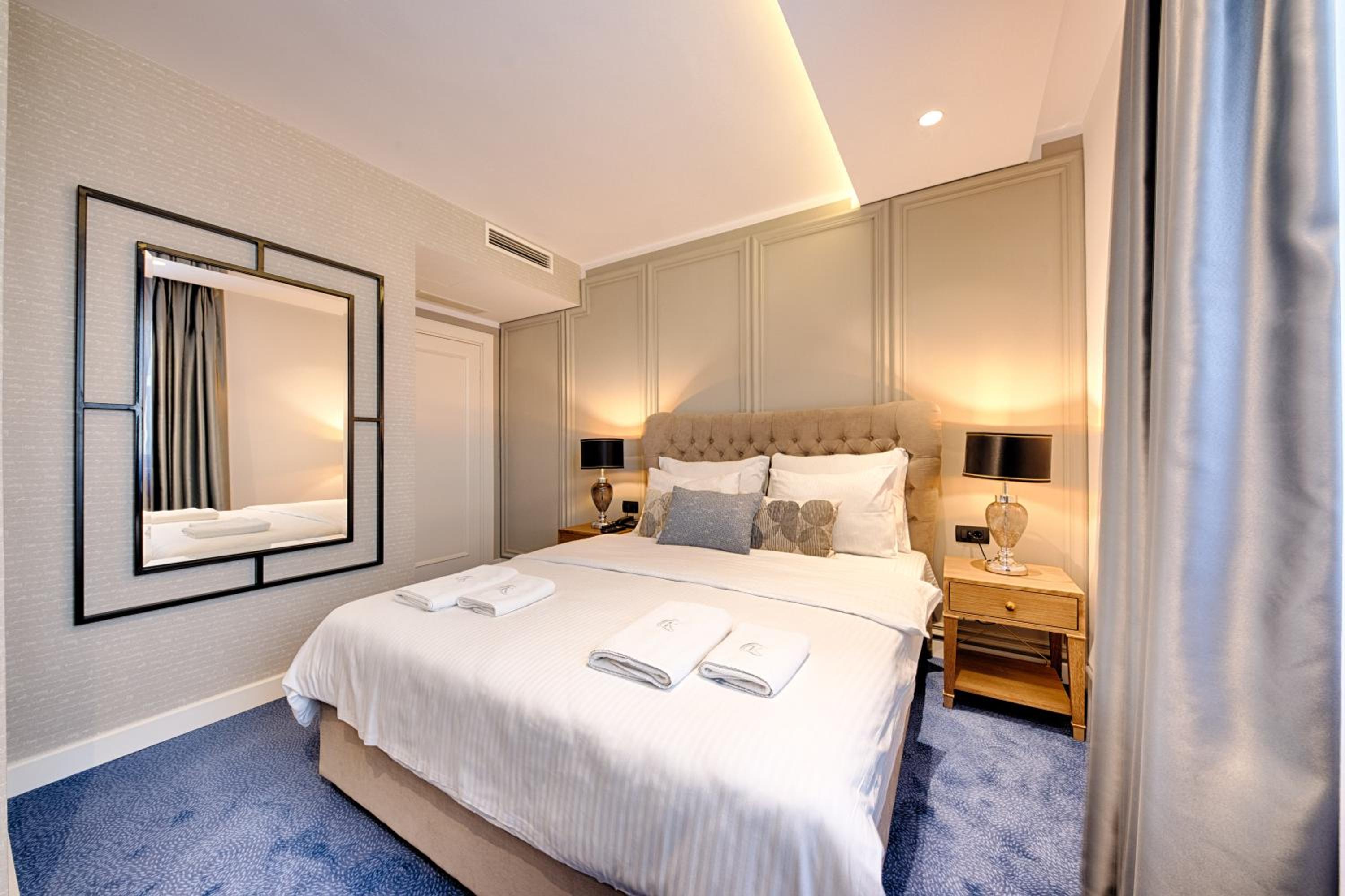 Three-Bedroom Apartment - Annex Building photo 2
