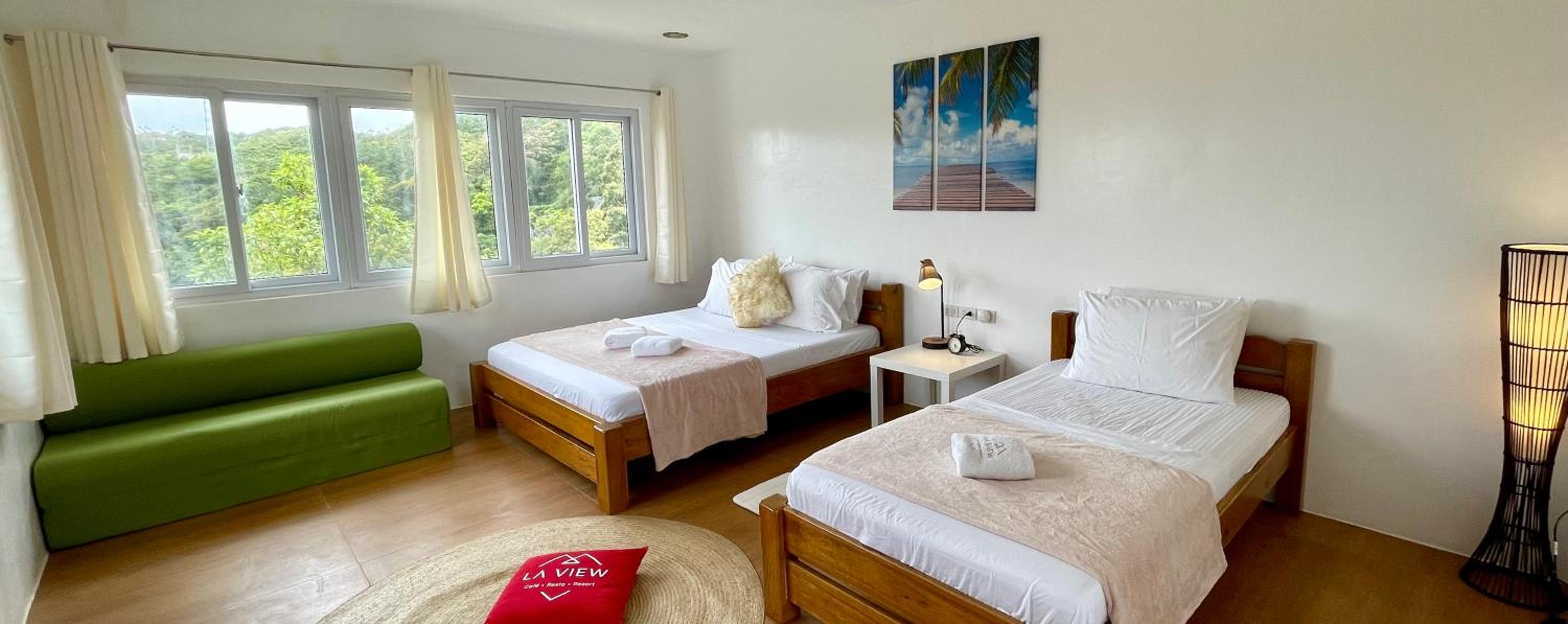 Triple Room with Bathroom - Photo 10