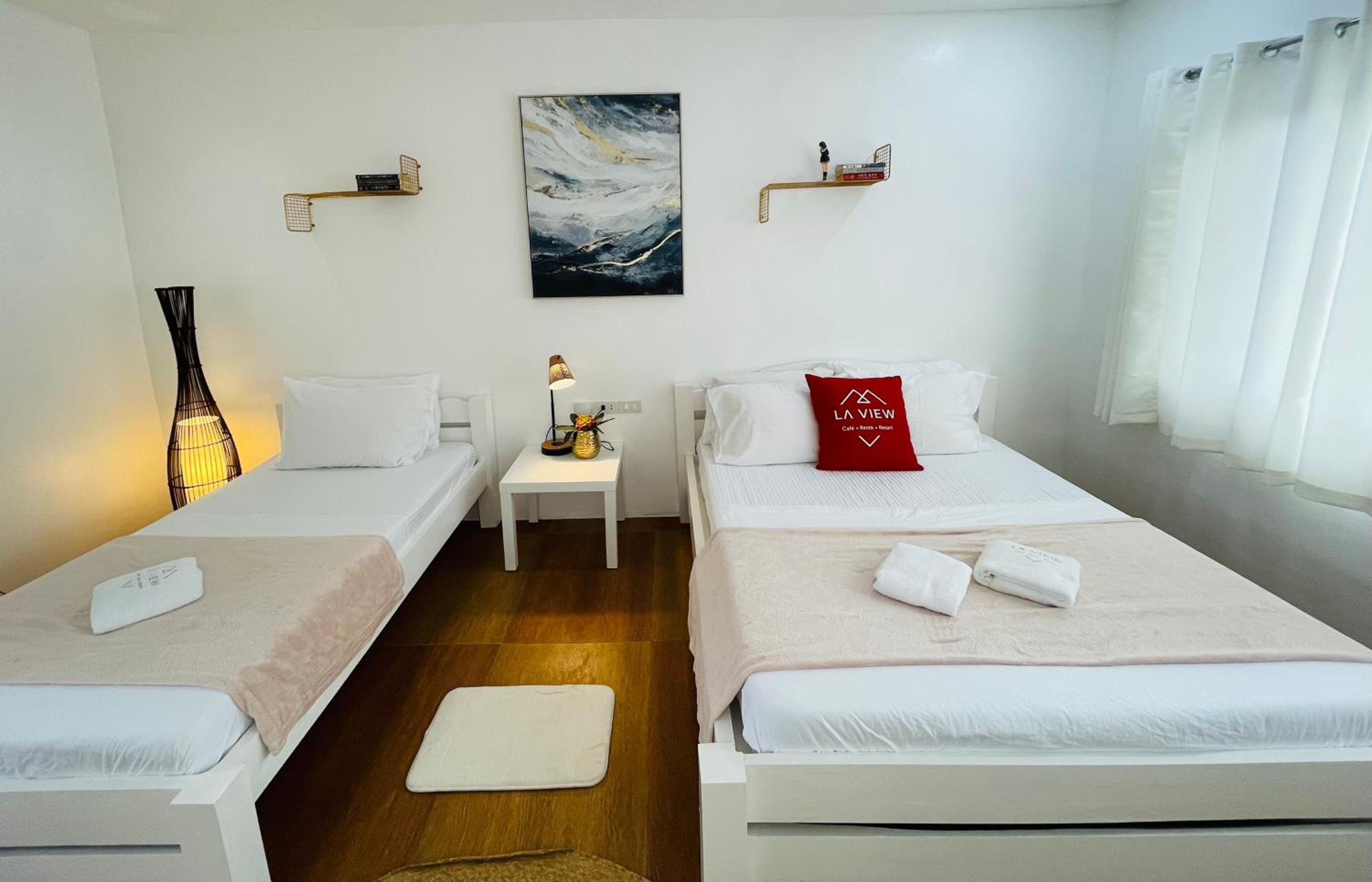 Triple Room with Bathroom - Photo 9