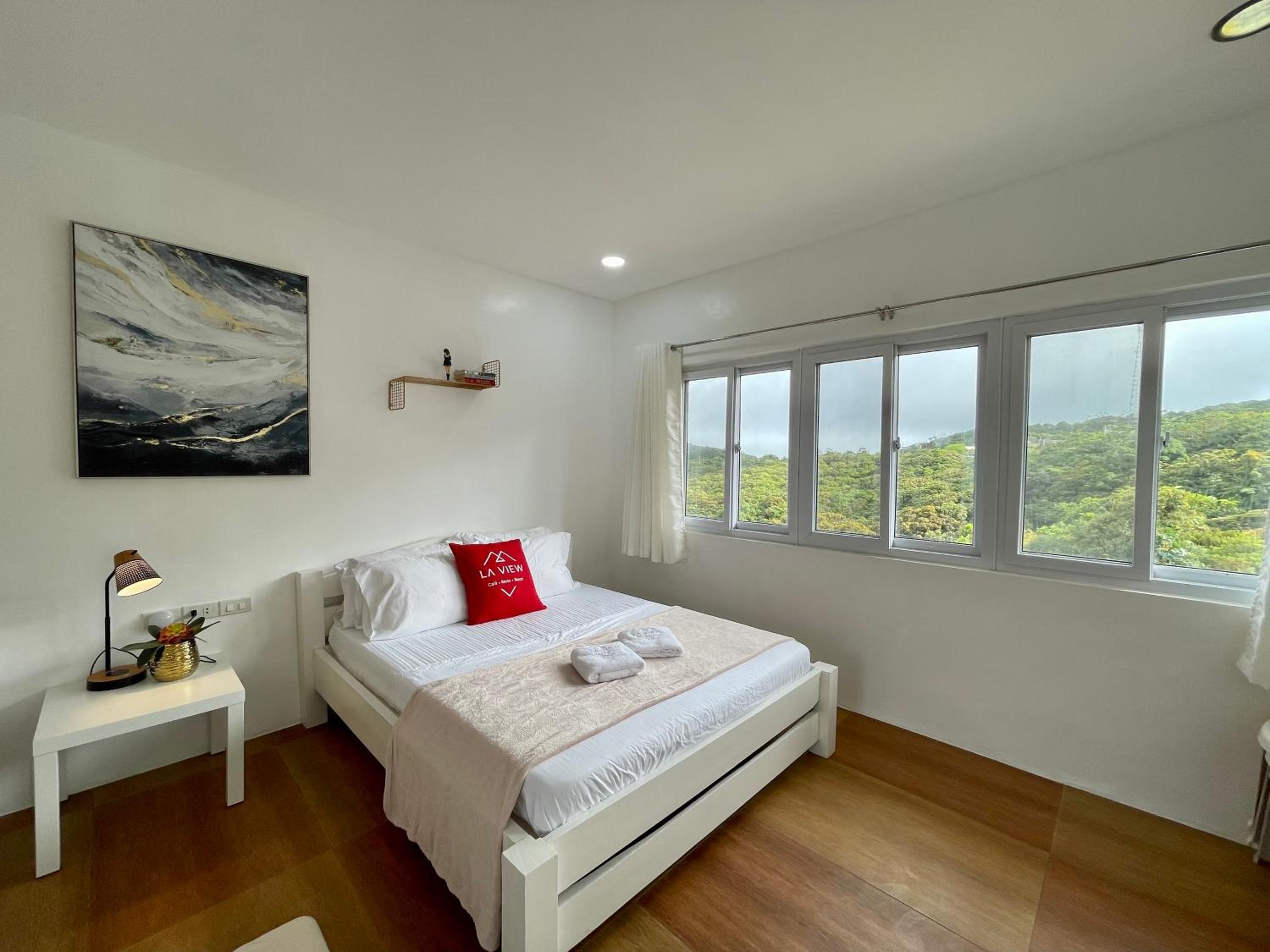 Triple Room with Bathroom - Photo 7