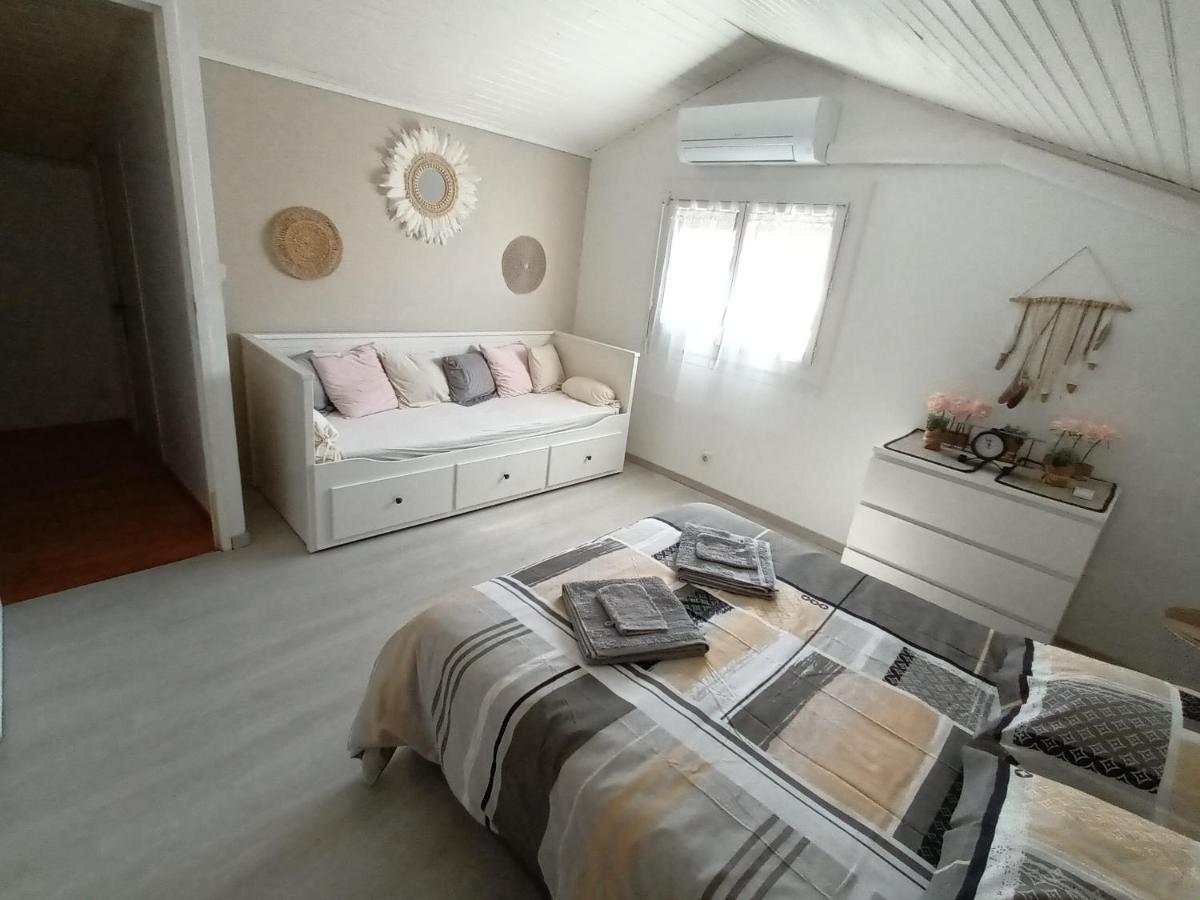 Villa with Private Pool - Photo 88