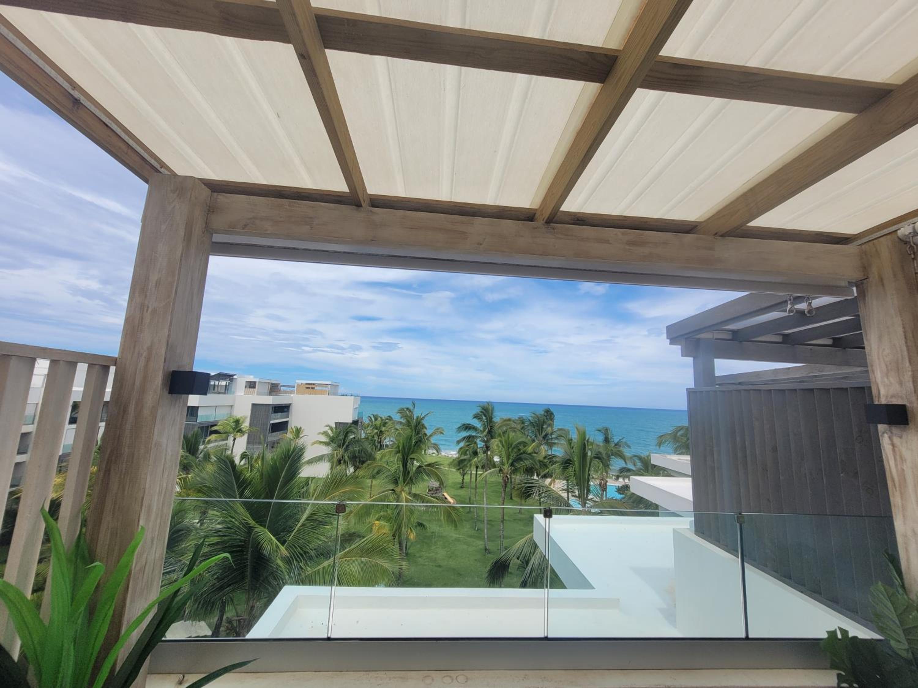 Studio Apartment with Sea View photo 1