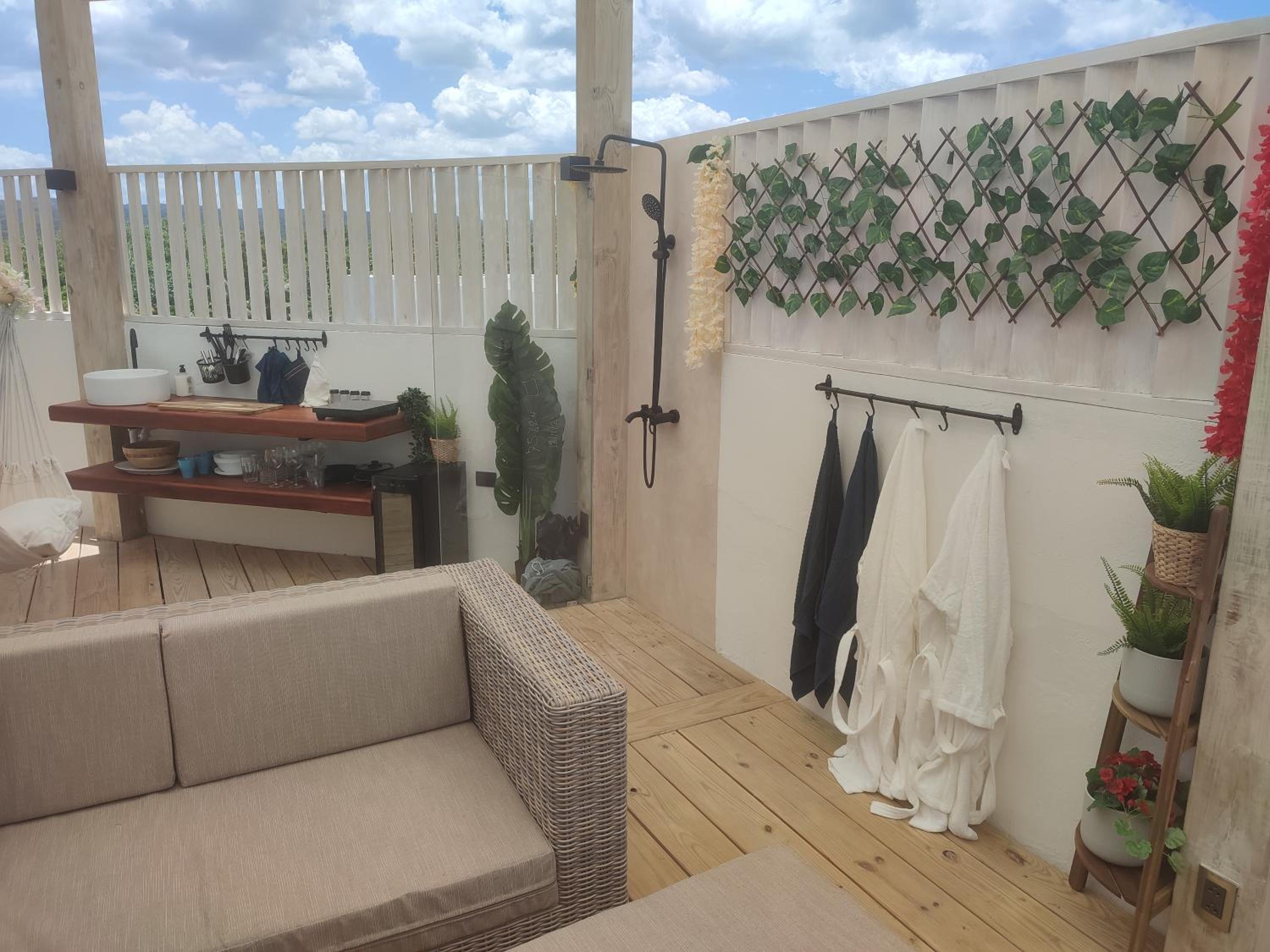 Studio Apartment with Sea View photo 3