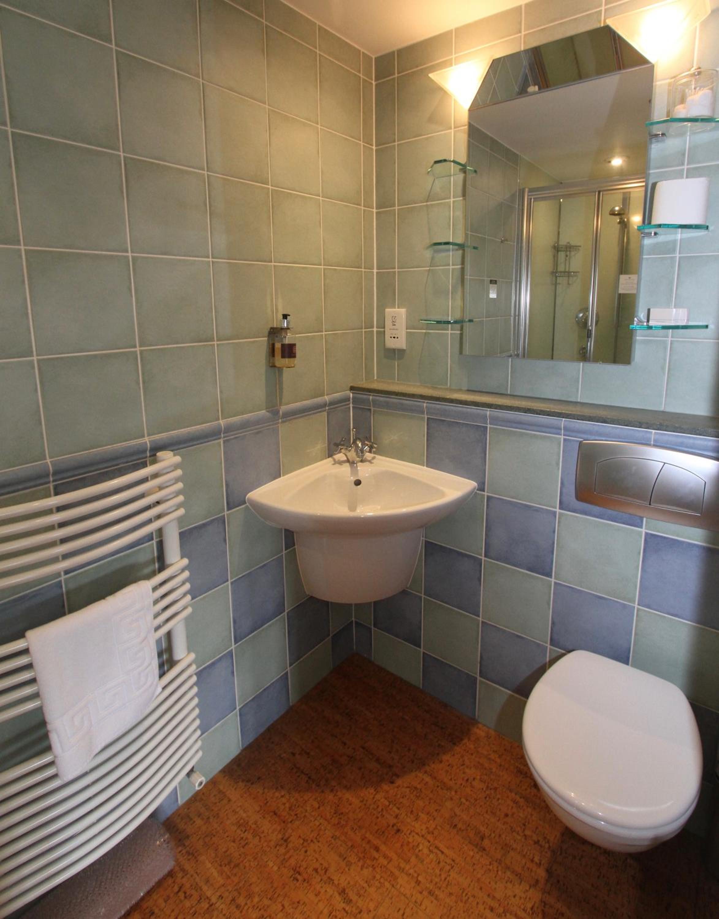 Standard King Room photo 2