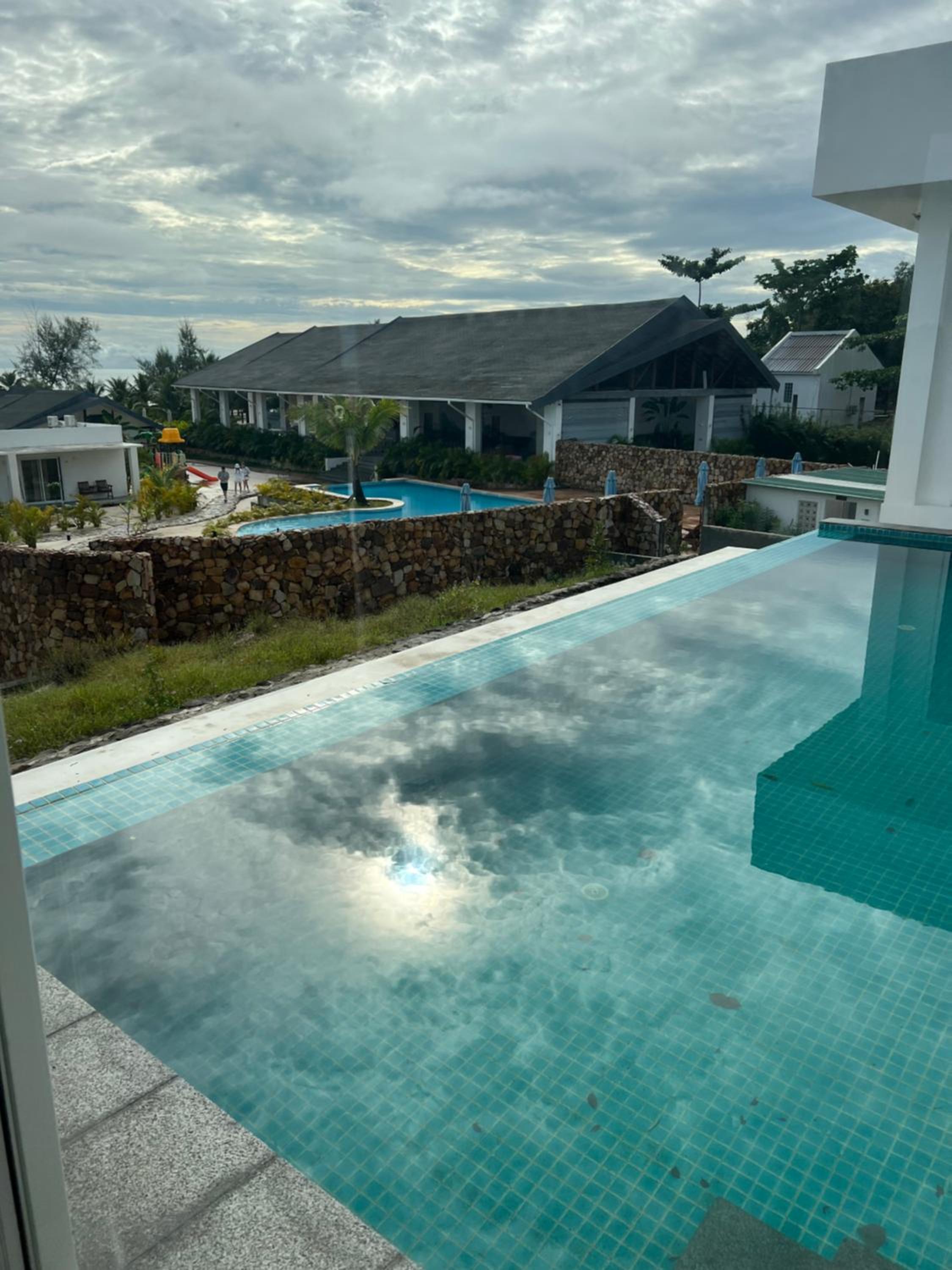 Four-Bedroom House - Photo 14