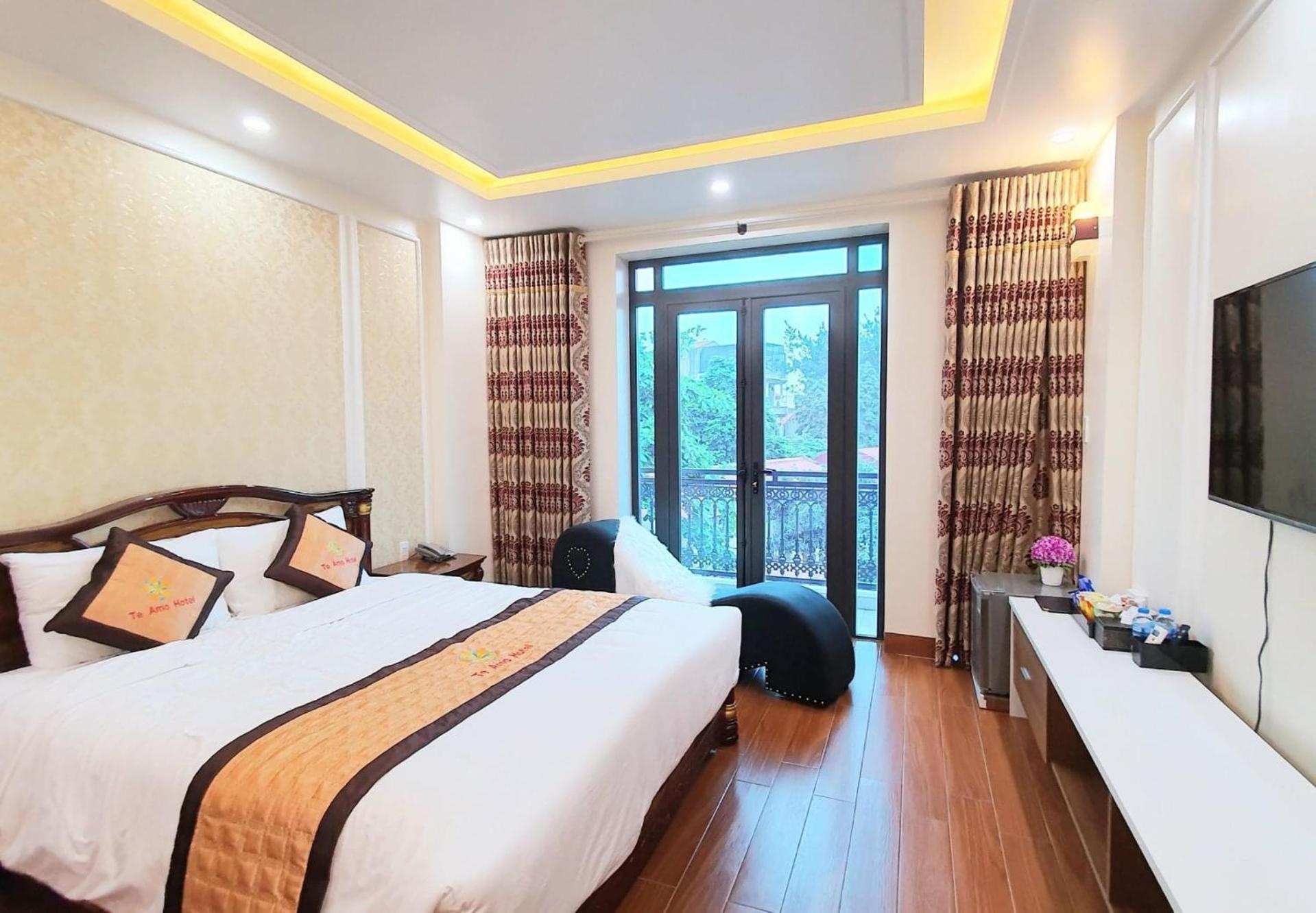 Deluxe Double Room with Balcony
