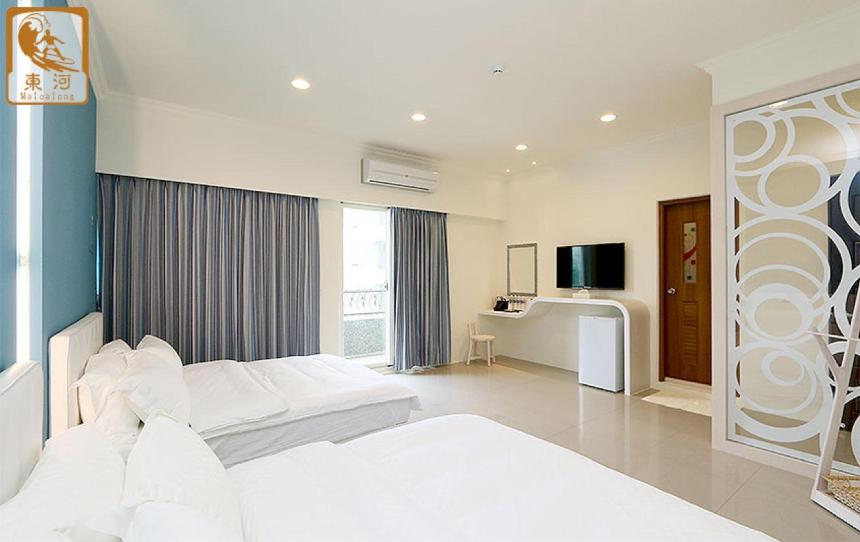 Quadruple Room with Balcony, photo 7