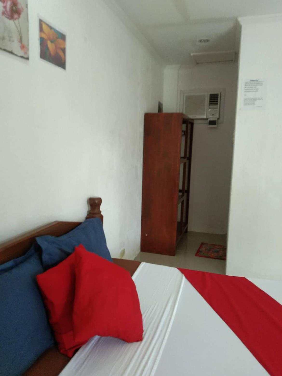 Deluxe Room - Photo 2