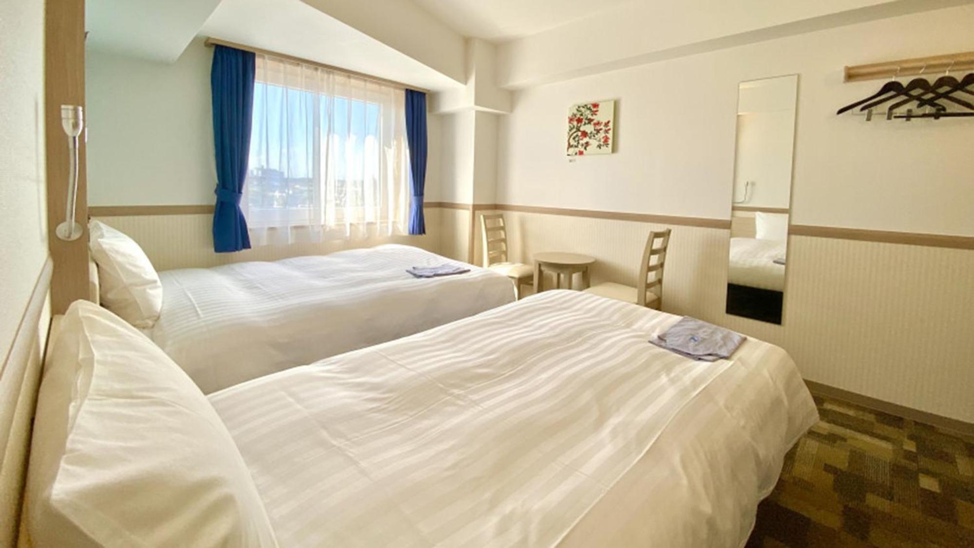 Deluxe Twin Room - Non-Smoking - Photo 1