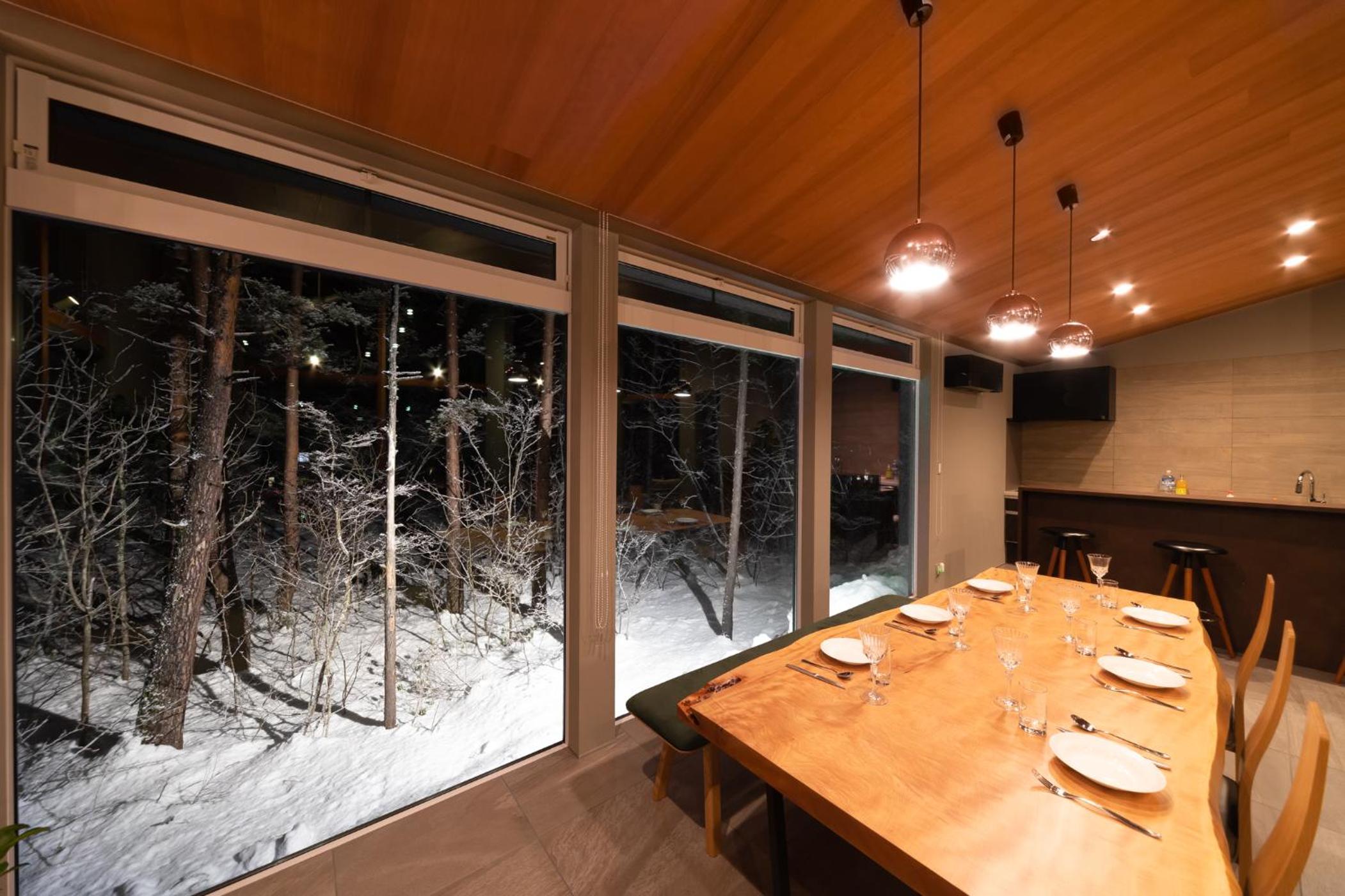 Three-Bedroom Chalet - Photo 4