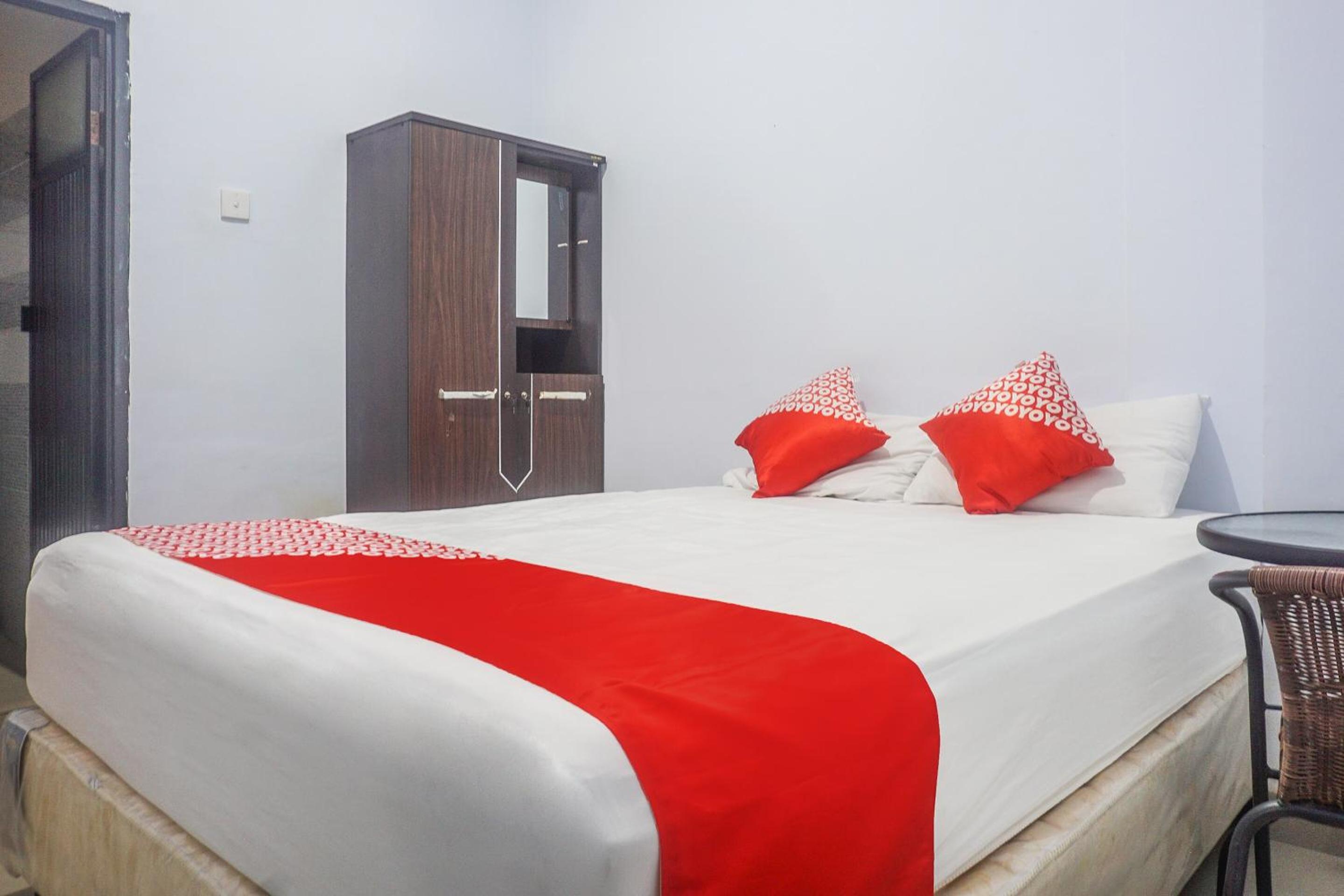 Standard Double Room - Photo 1
