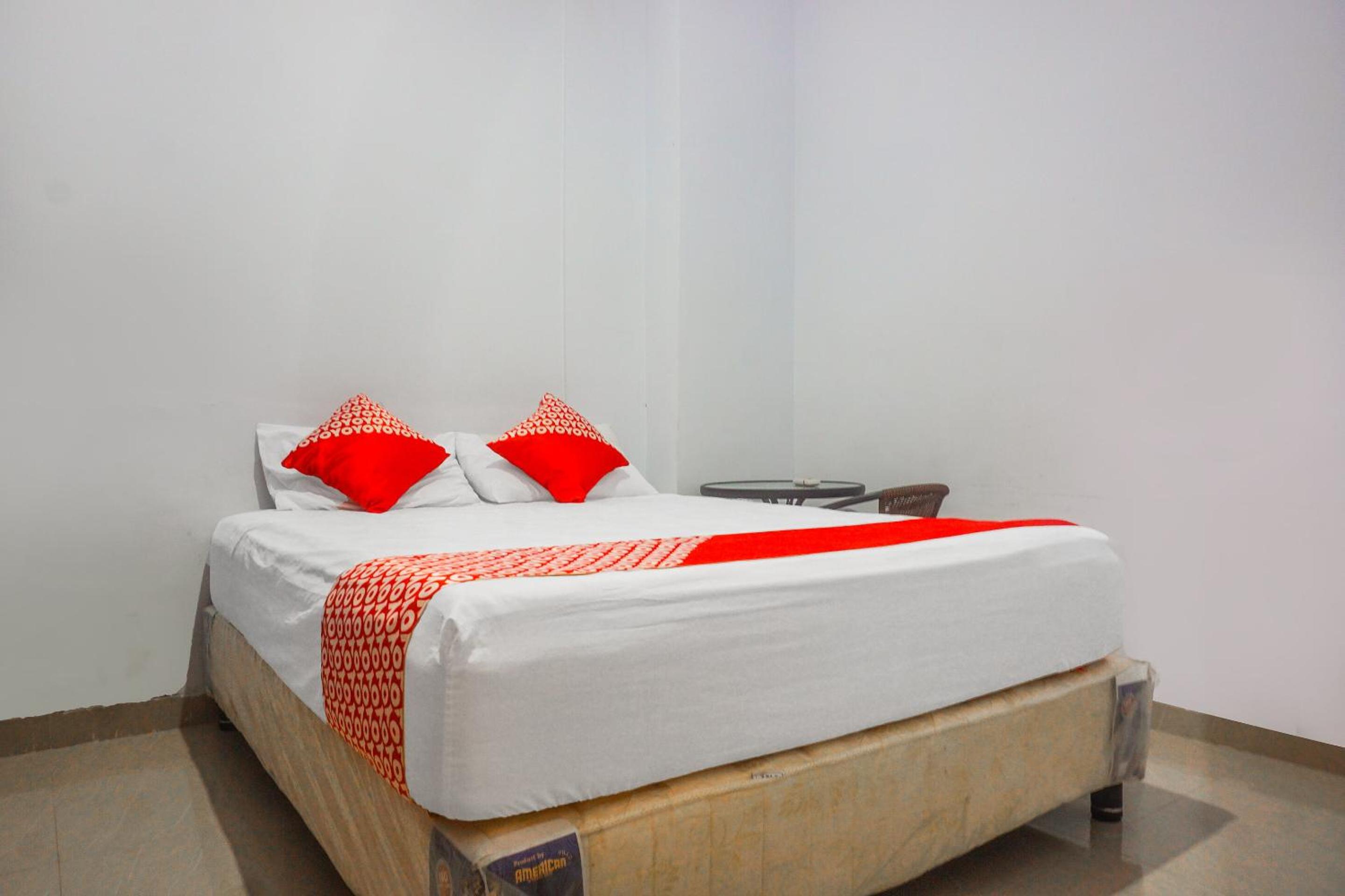 Standard Double Room - Photo 4