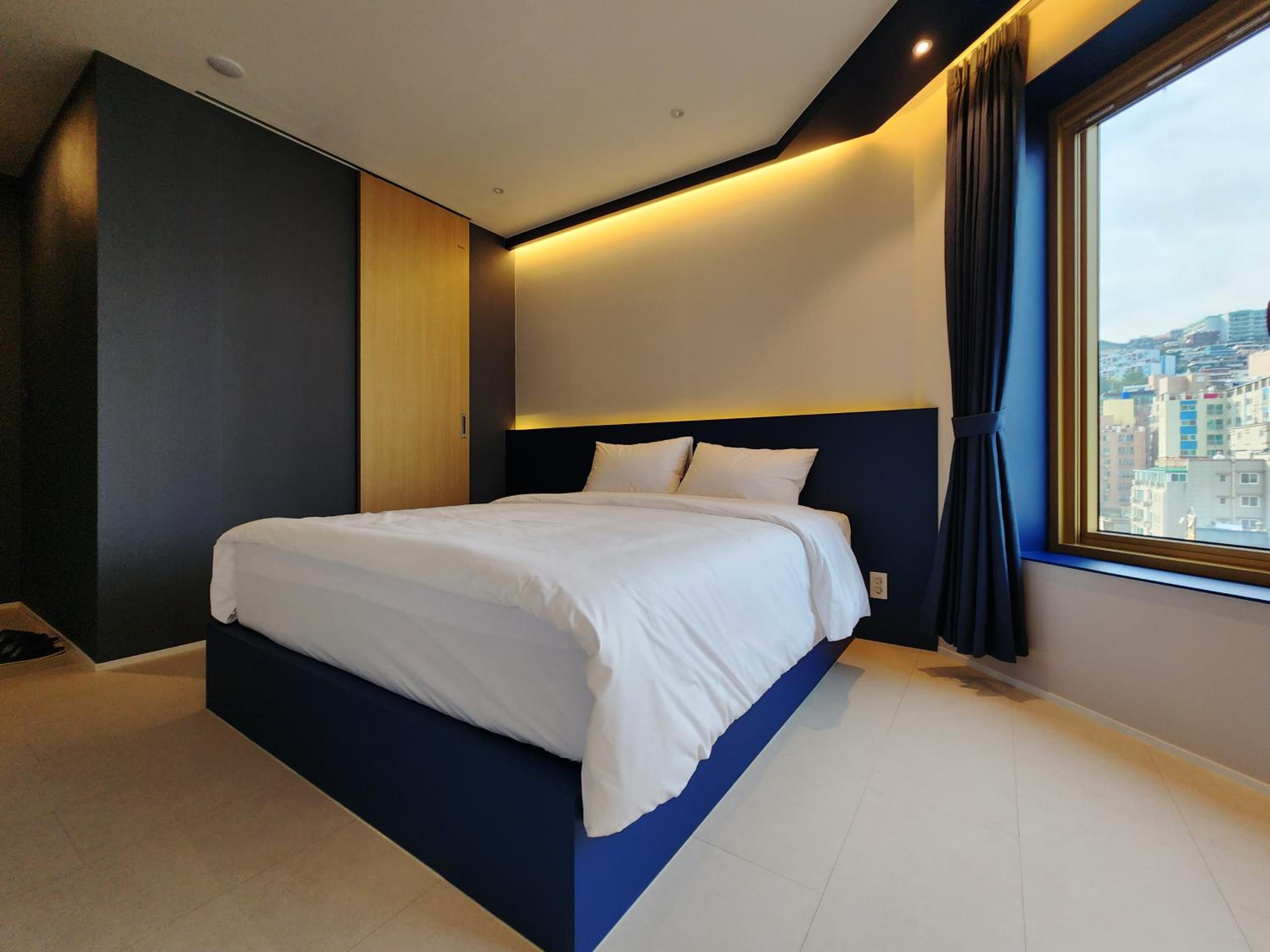 Deluxe Double Room - Photo 15