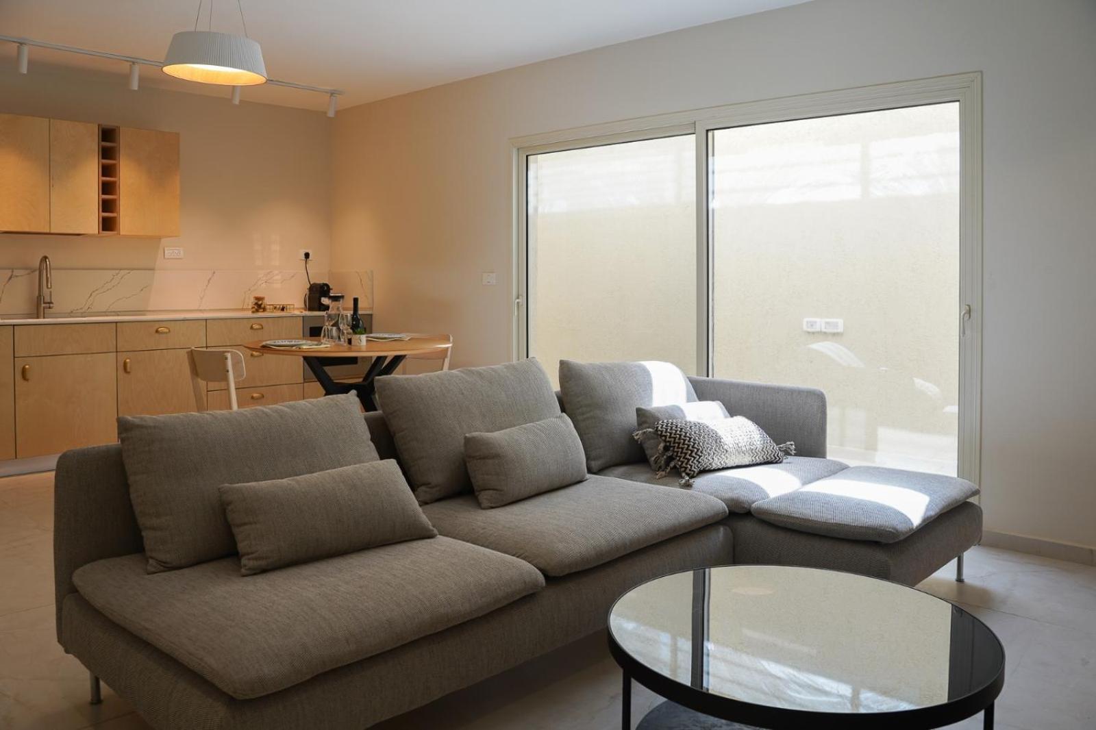 Deluxe Double or Twin Room photo 2