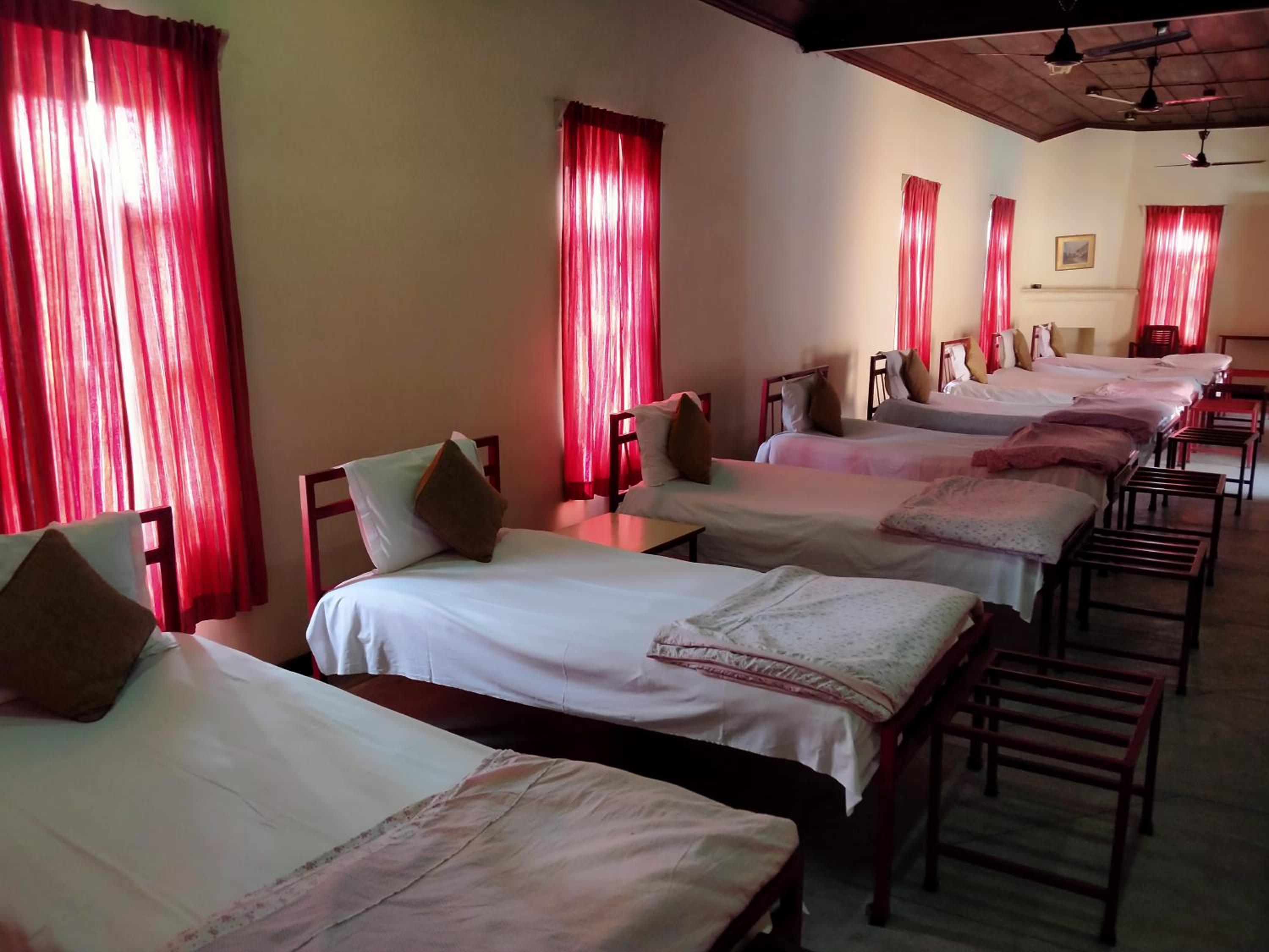 Bed in 8-Bed Mixed Dormitory Room photo 3