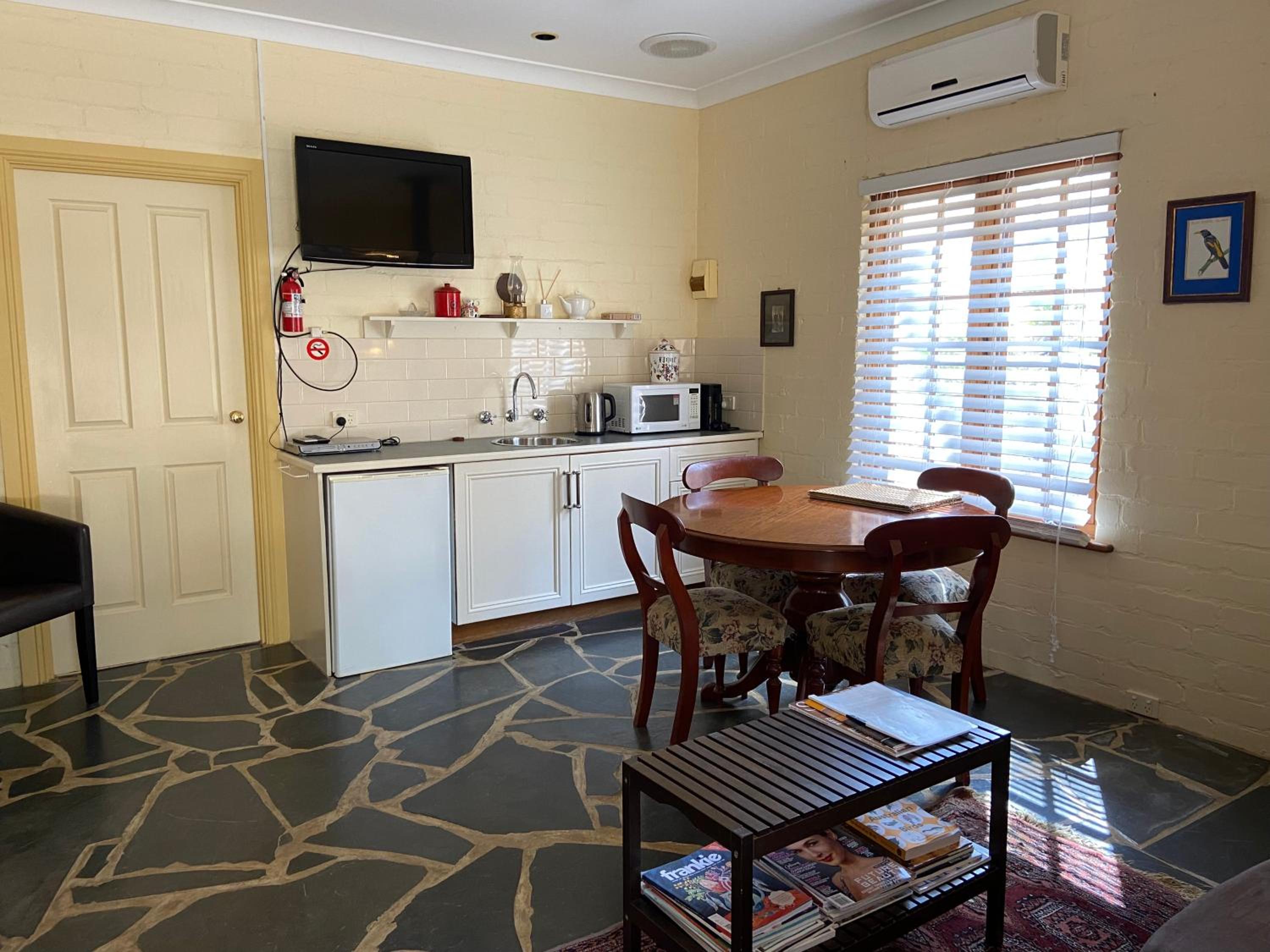 Two-Bedroom Suite photo 2