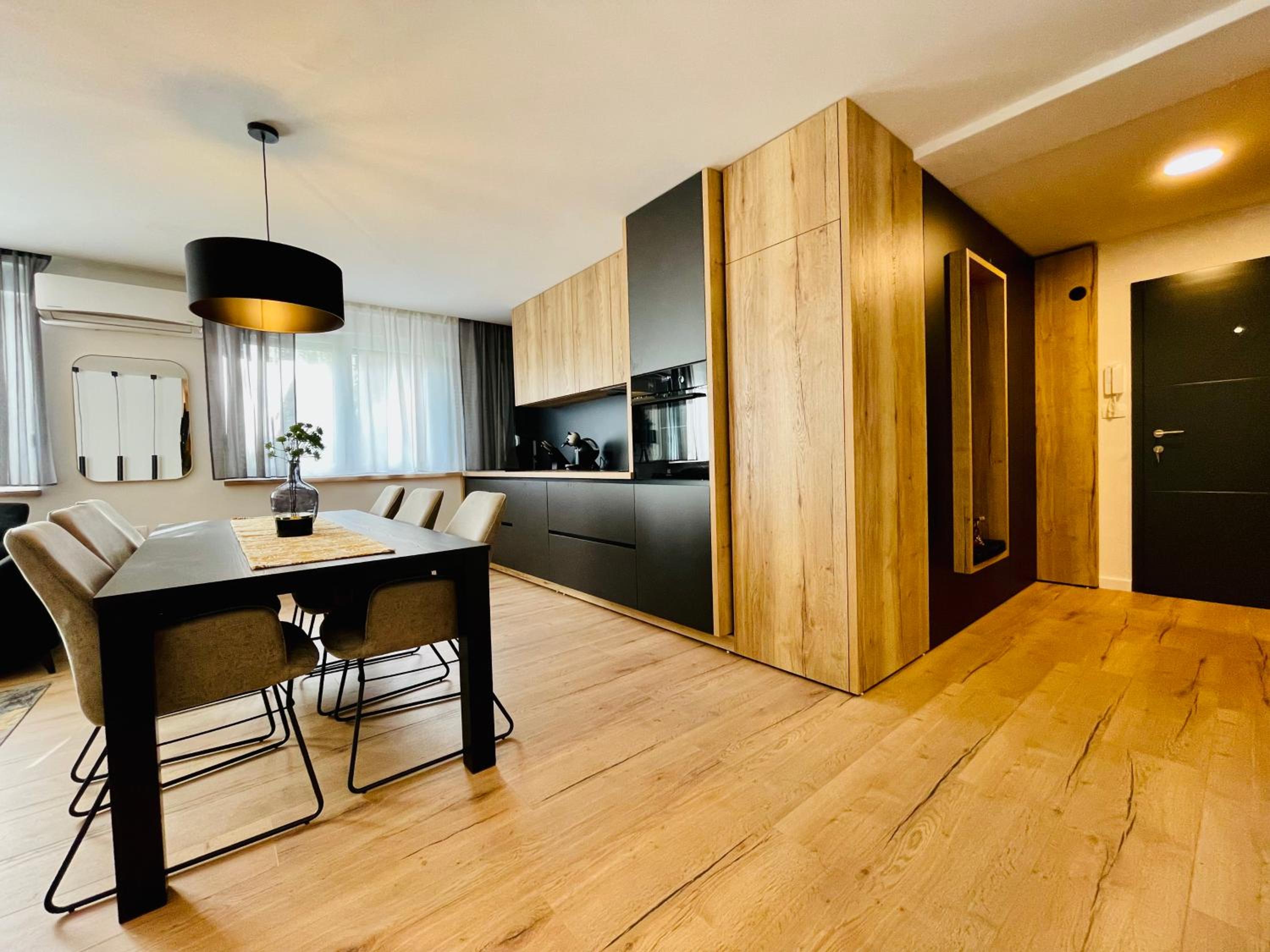 Two-Bedroom Apartment - Photo 25