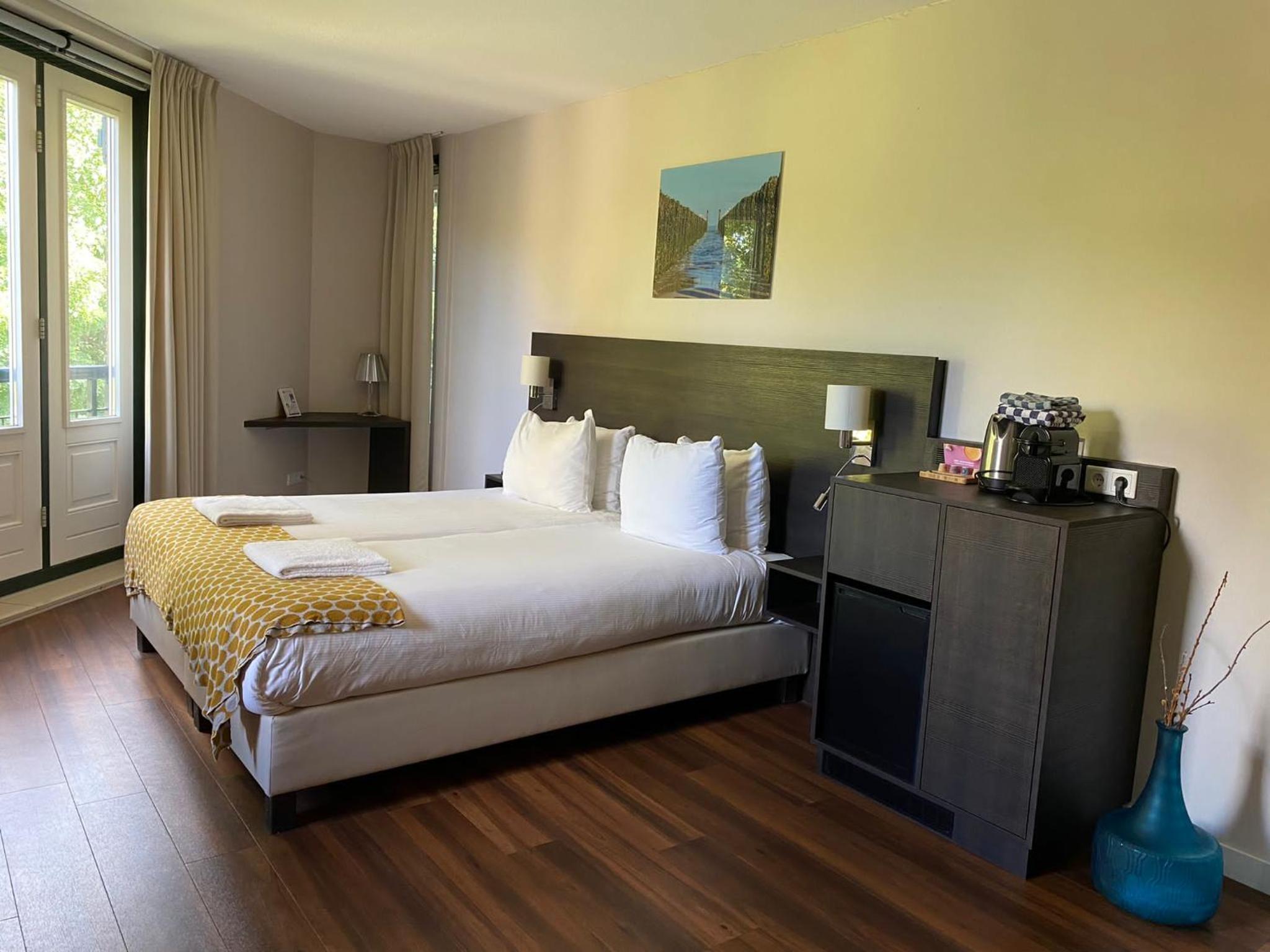 Standard Double Room photo 2