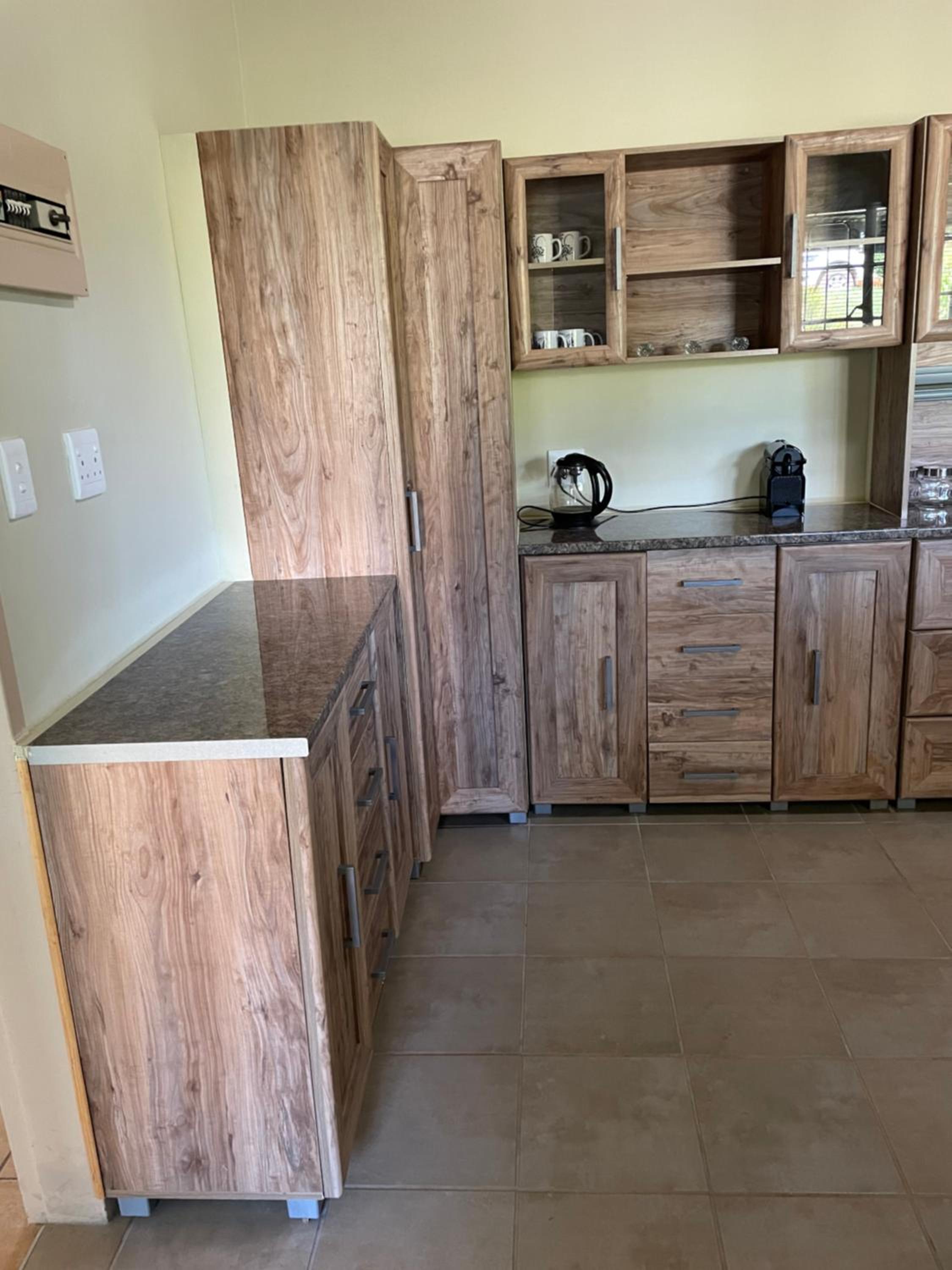 Four-Bedroom House - Photo 15
