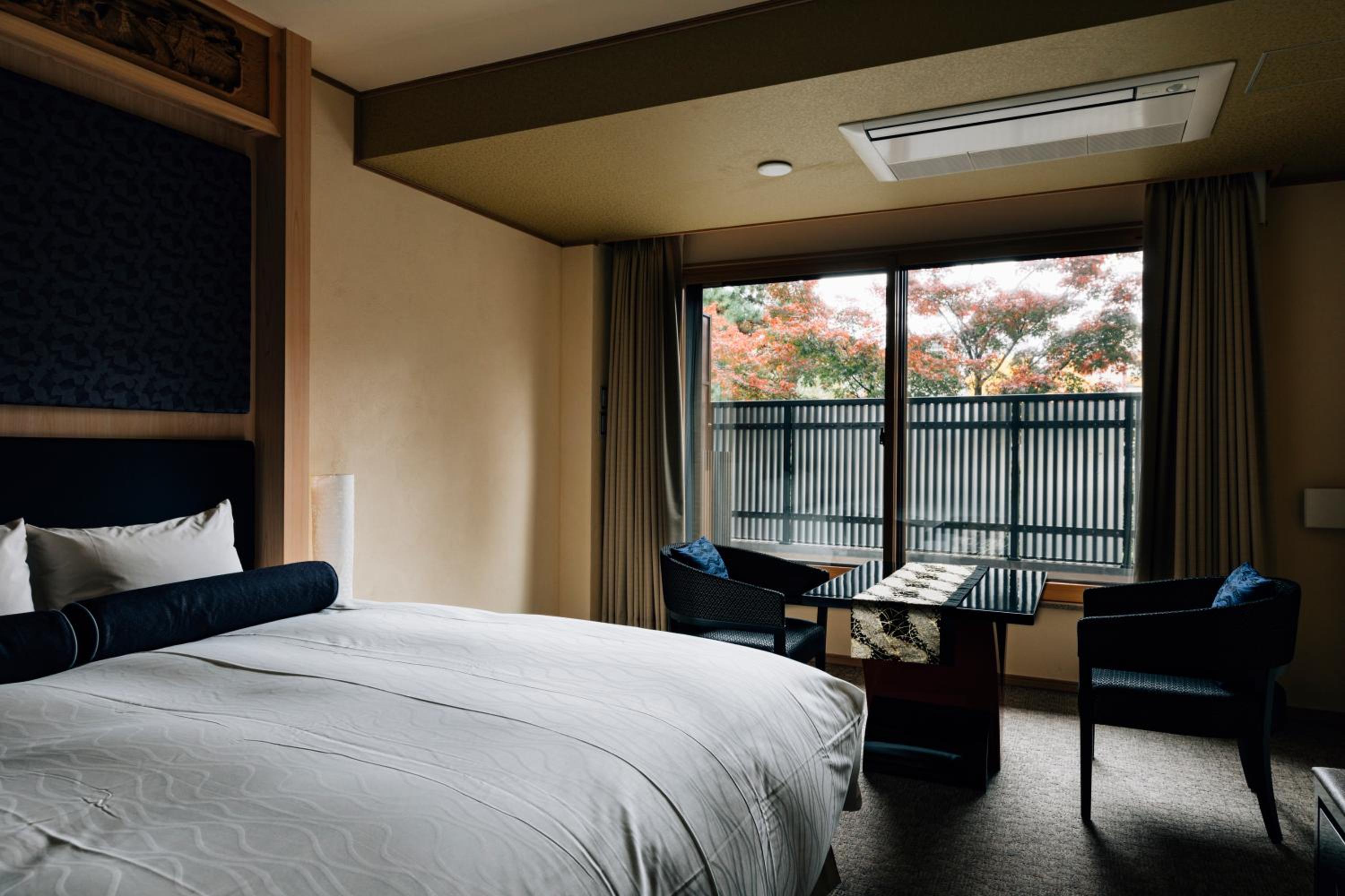 Comfort Twin Room
