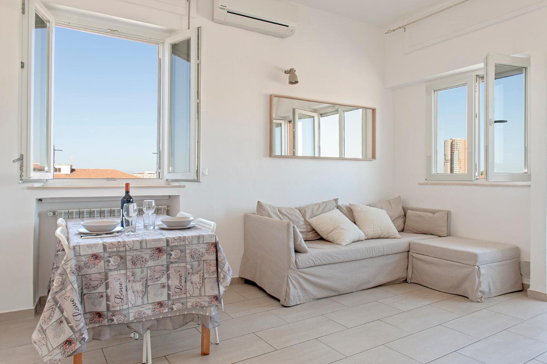 Apartment with Balcony photo 2