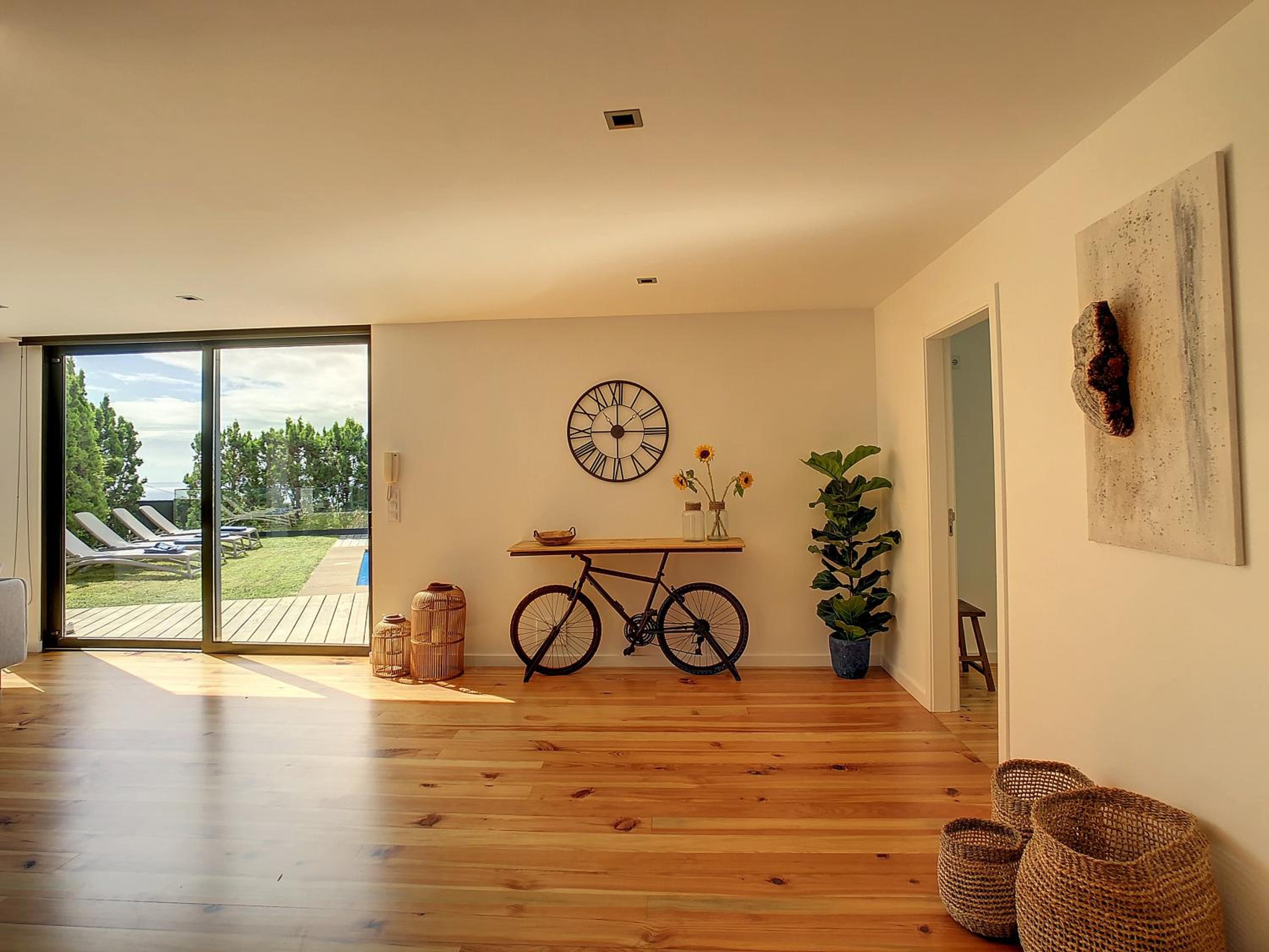 Villa photo 1