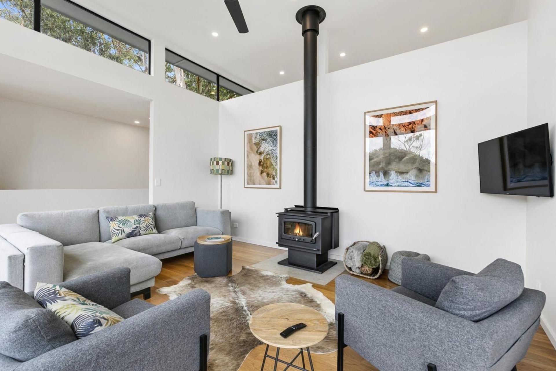 Three-Bedroom House photo 1