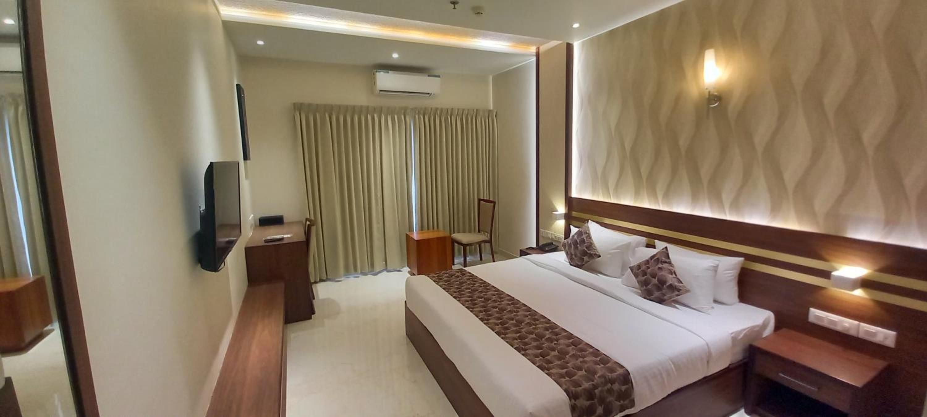 Deluxe Double Room photo 2