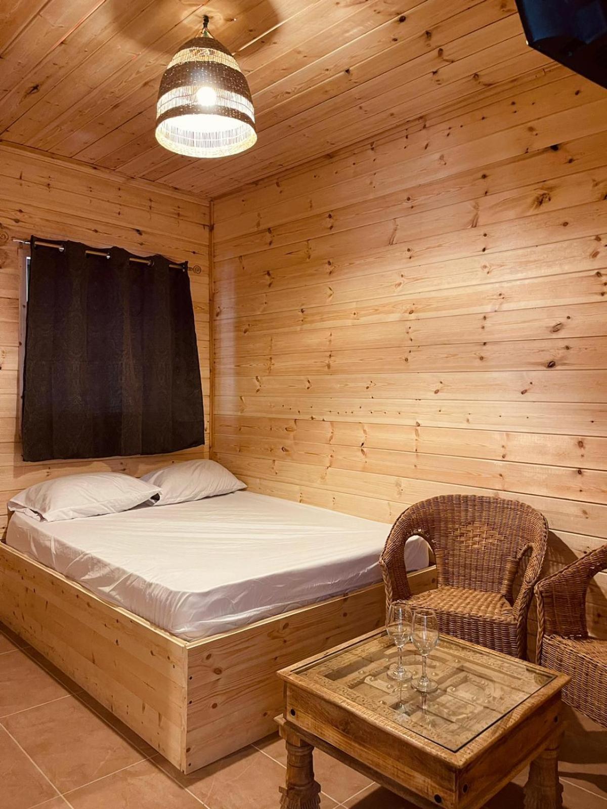 Deluxe Double Room with Shower