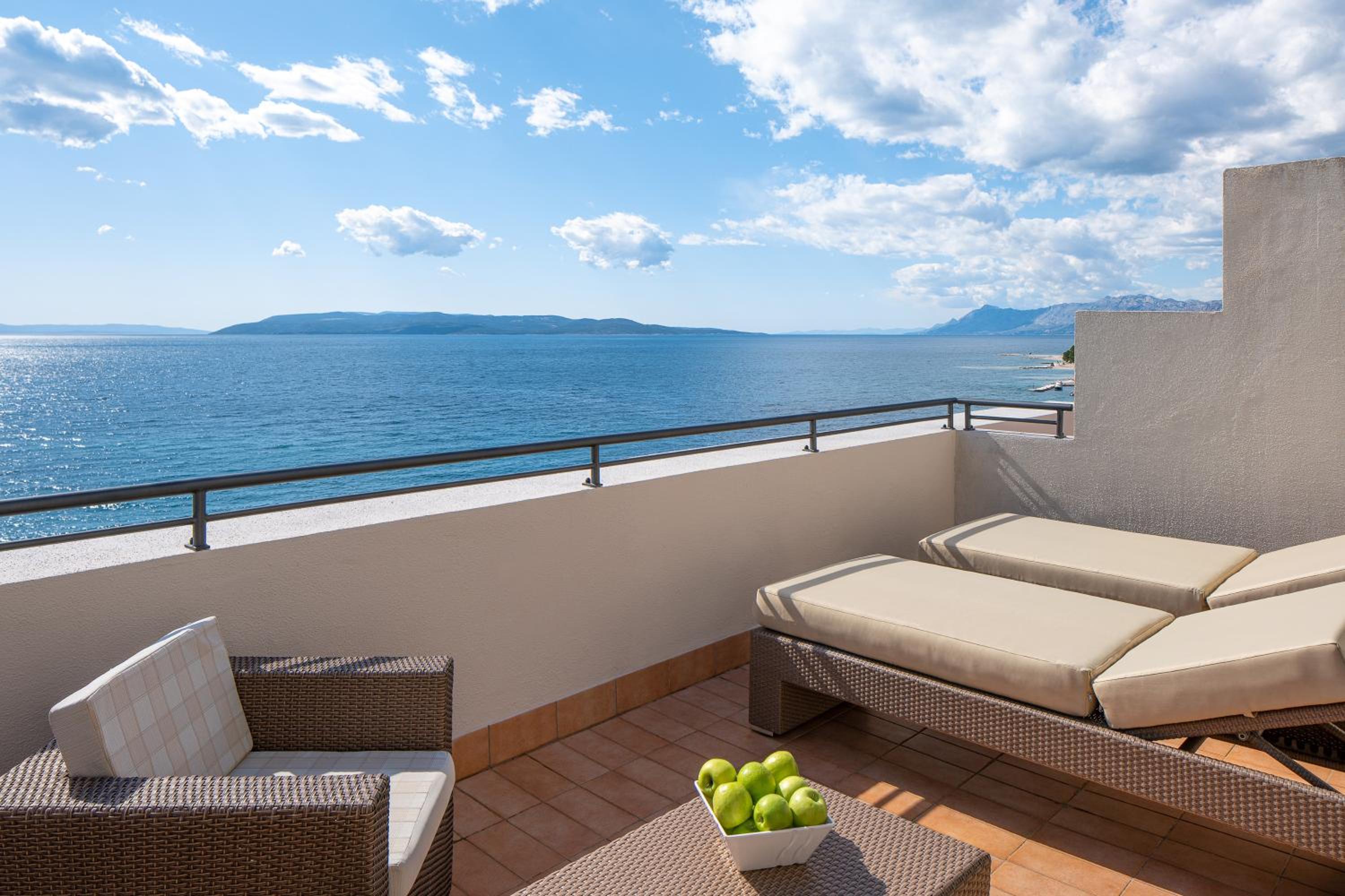 Room for 2 Seaview