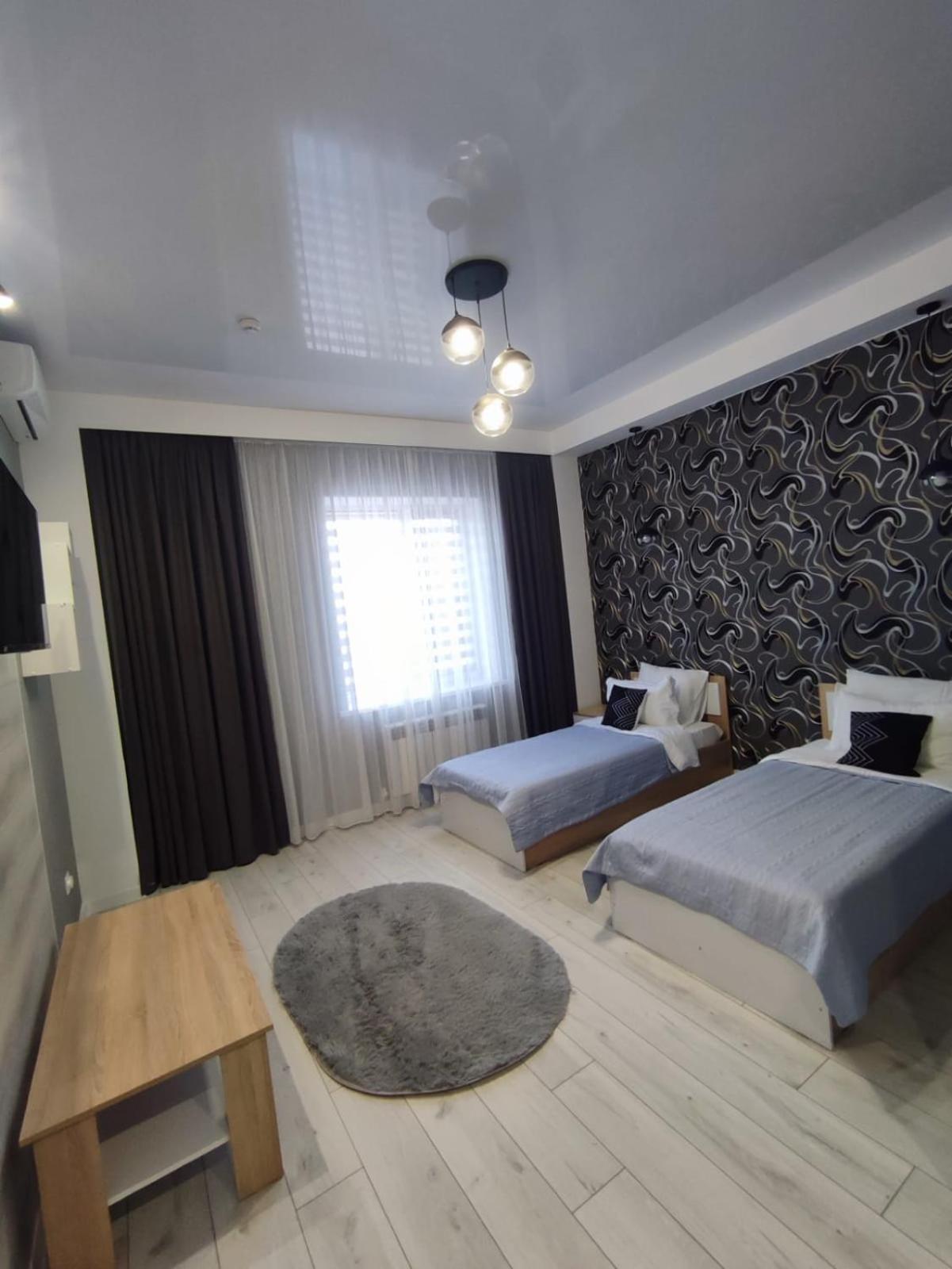 Twin Room with Shower