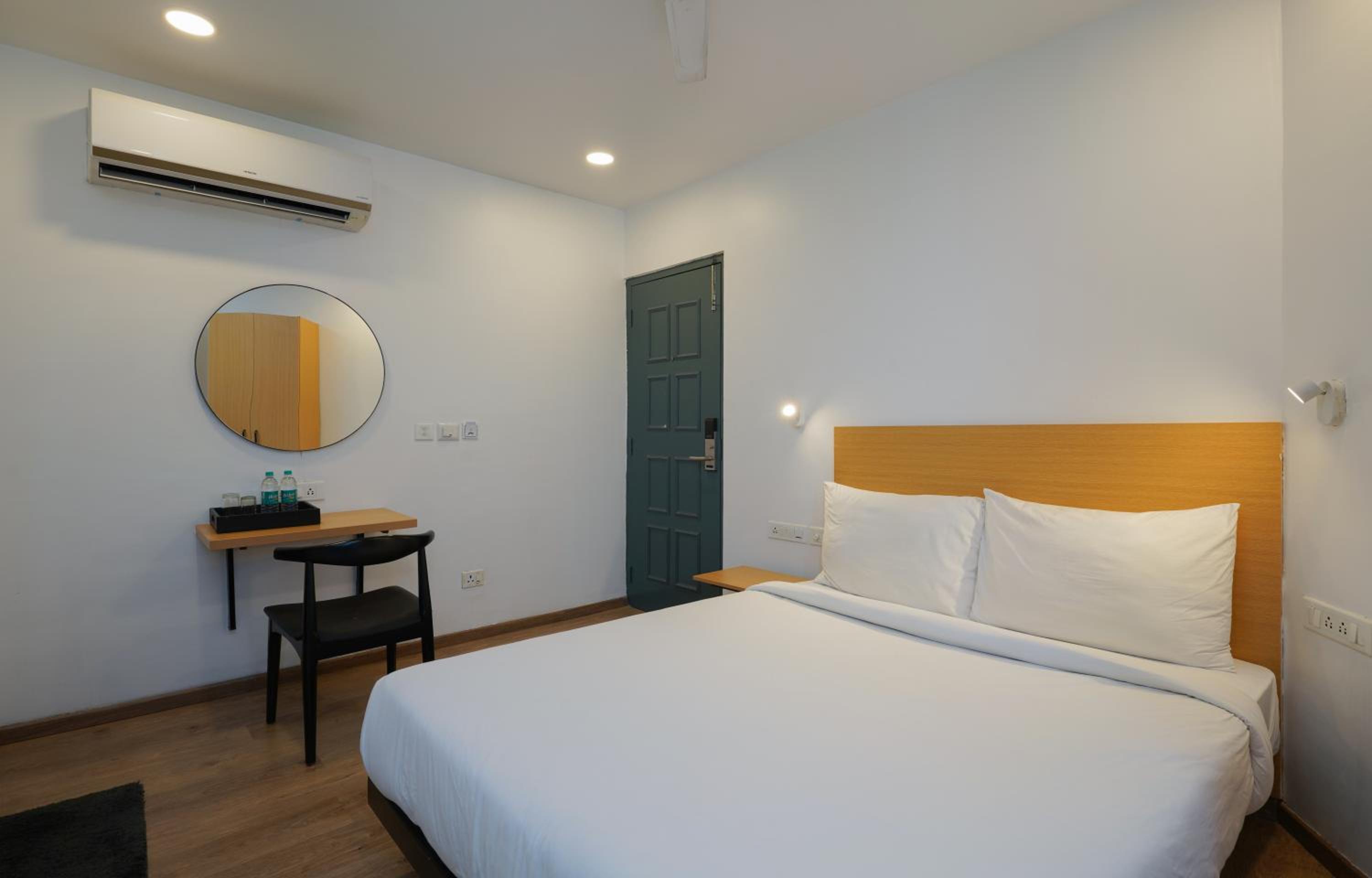 Deluxe Room - Photo 4