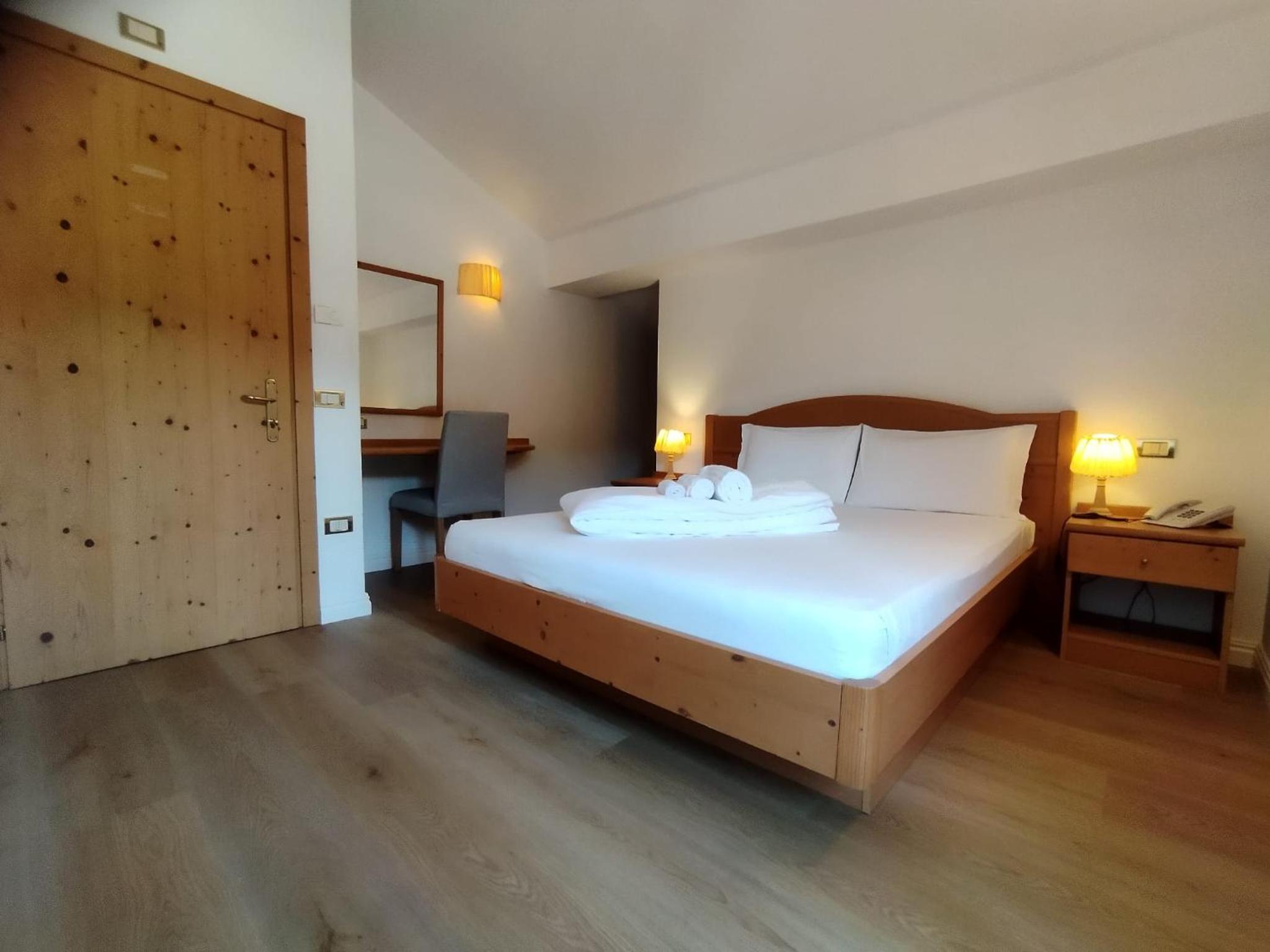 Double Room with Mountain View