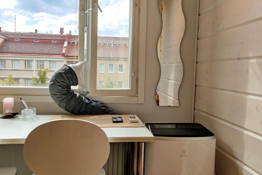 One-Bedroom Apartment - Photo 6