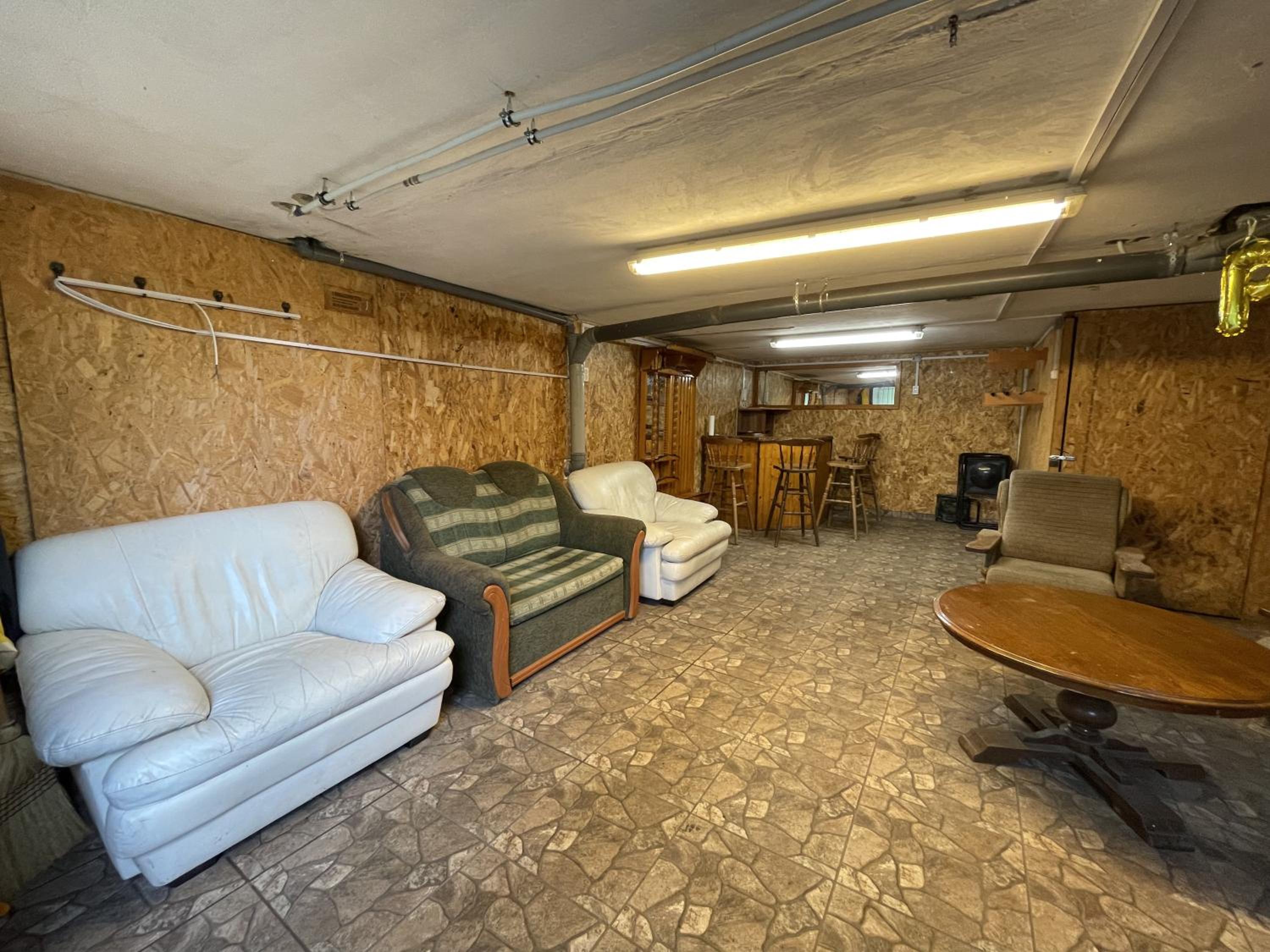 Two-Bedroom Apartment - Photo 6
