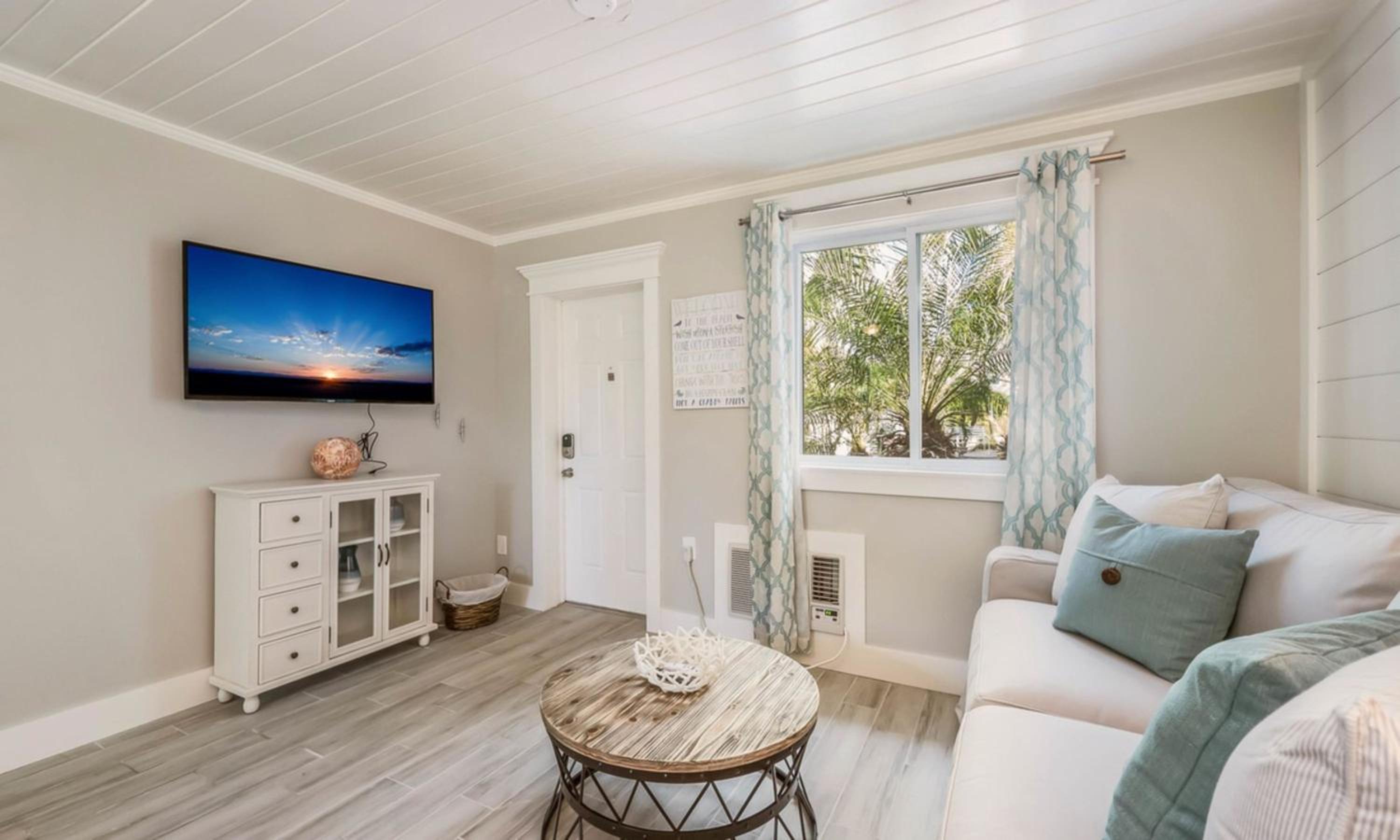 One-Bedroom Villa