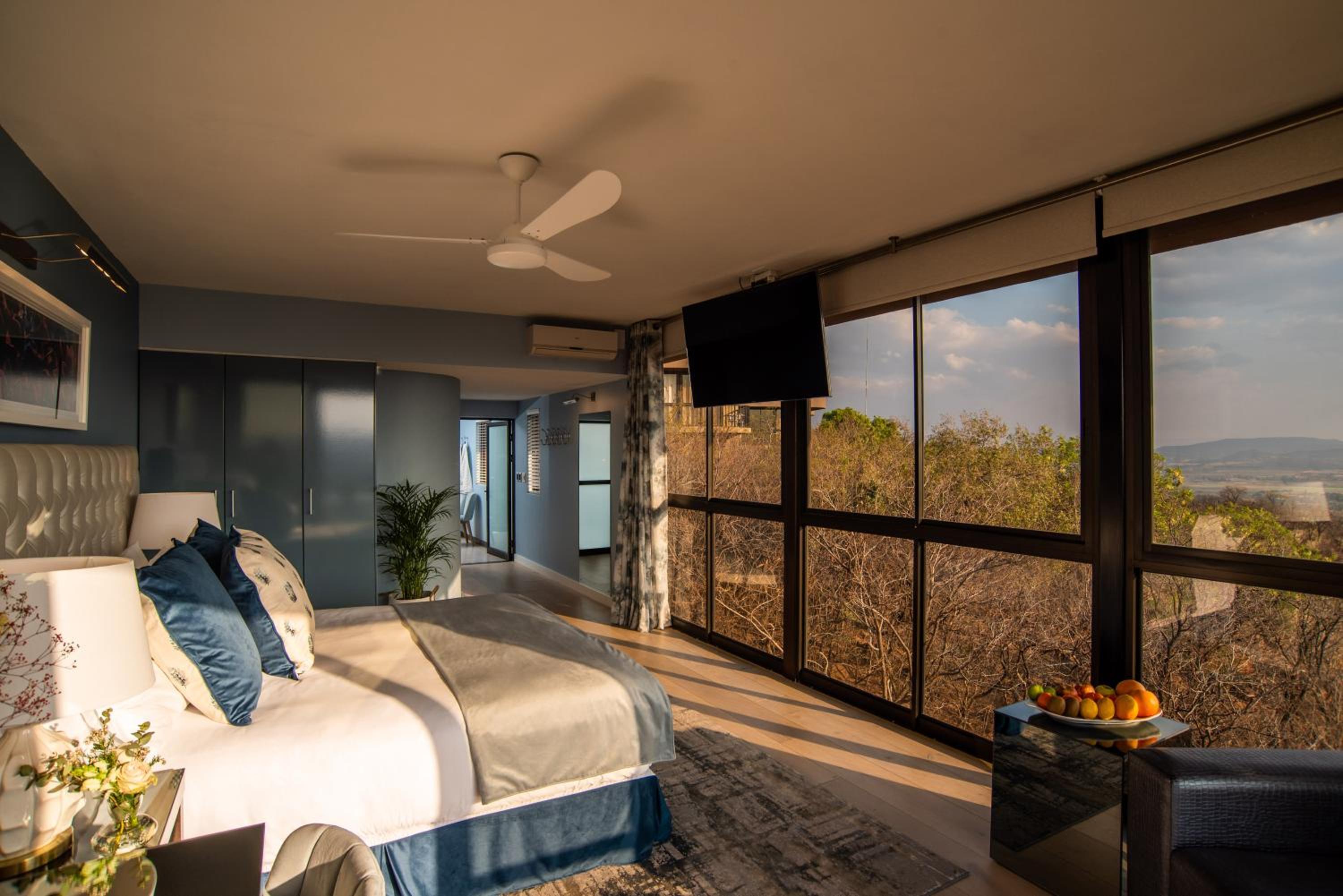 Junior Suite with Garden View photo 1