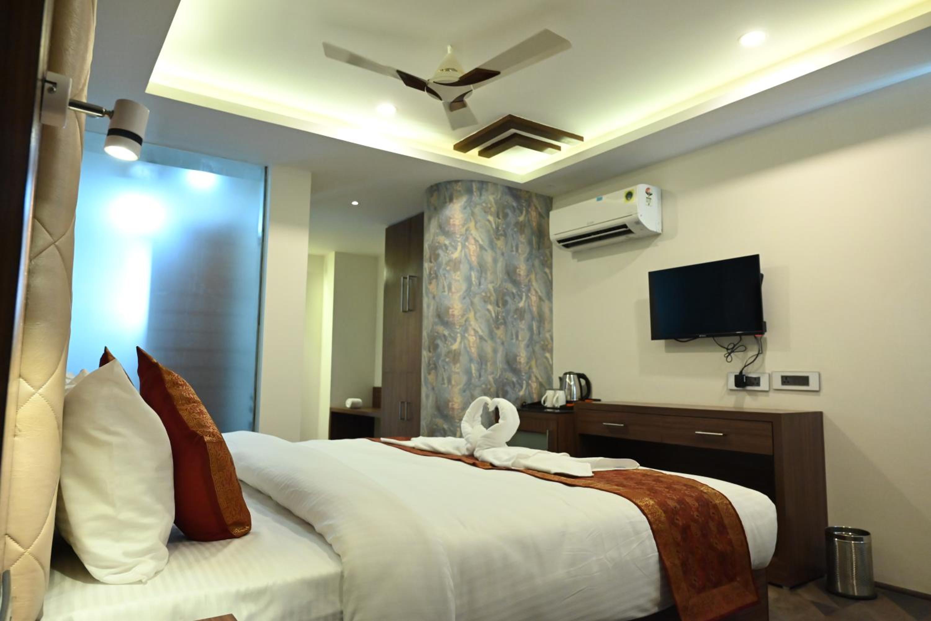 Deluxe Double Room - Photo 5